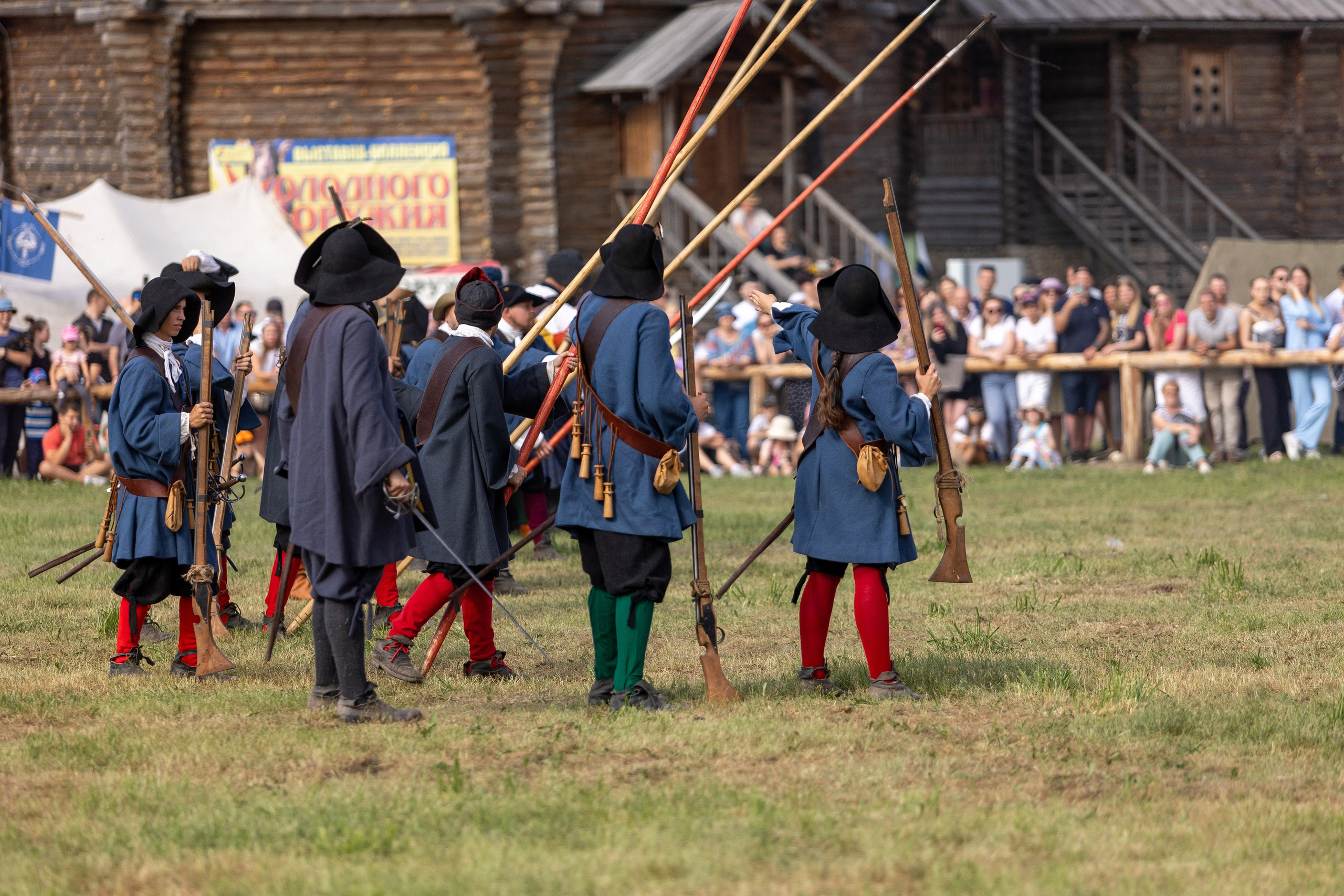 Рыцарский фест. Мстиславль. Профессиональный интерьерный и репортажный фотограф Минск и РБ. Максим Орлов