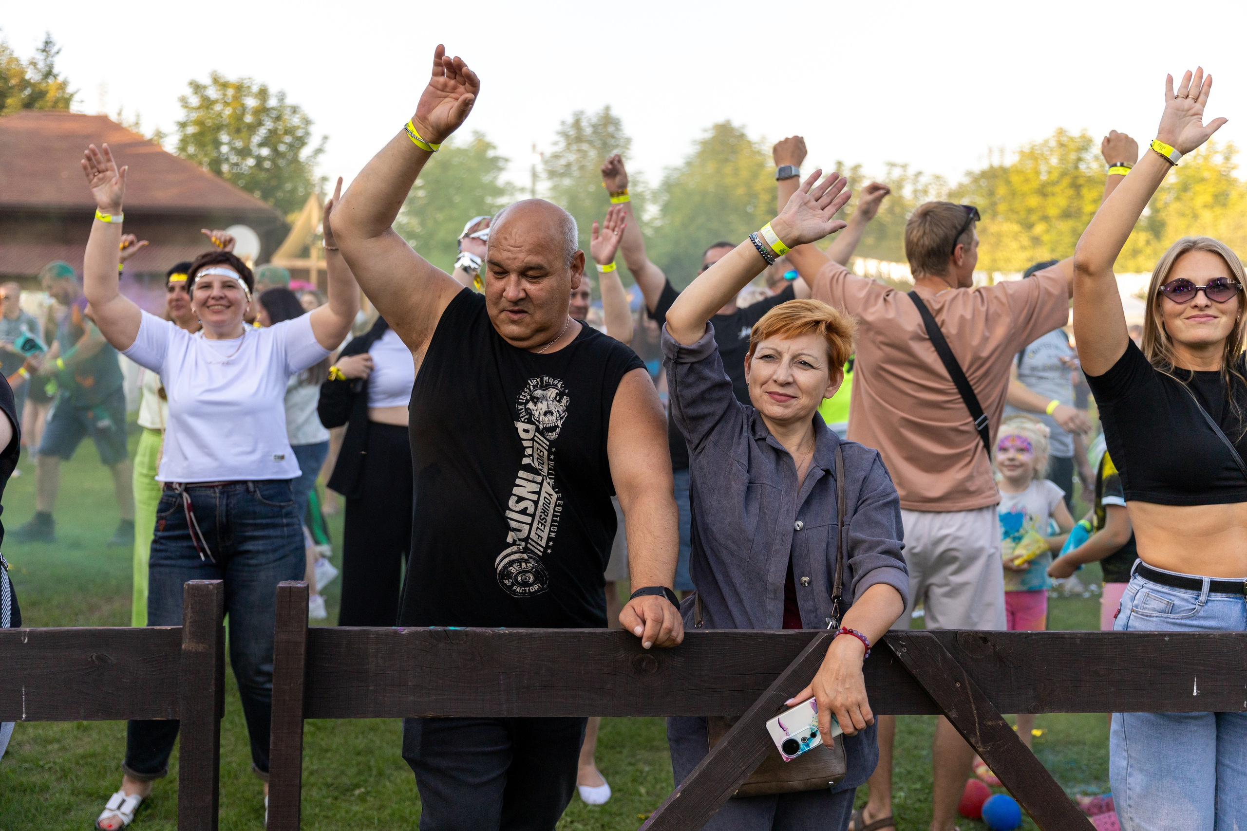 Дискохит. Профессиональный интерьерный и репортажный фотограф Минск и РБ. Максим Орлов