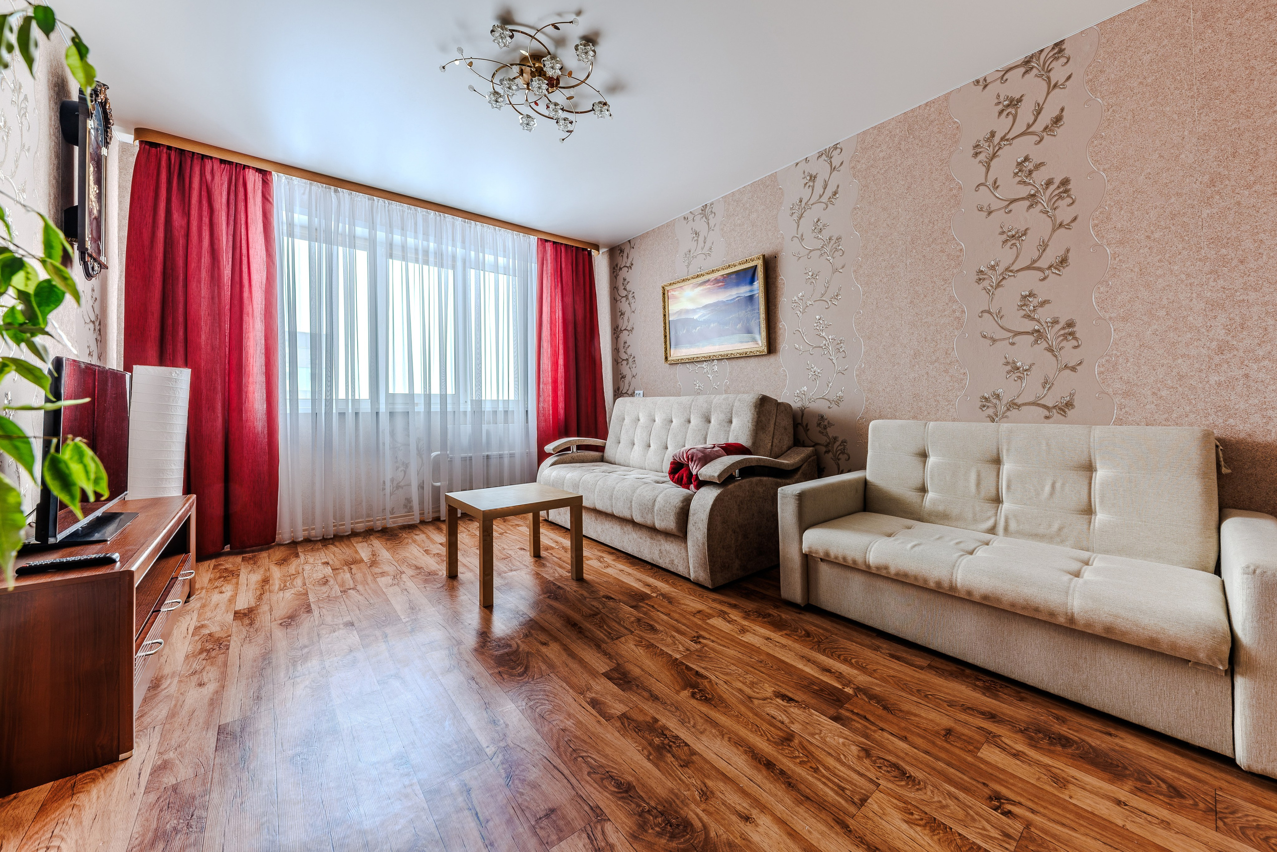 Интерьерная фотосъемка квартиры по ул. Плеханова 56. Профессиональный интерьерный и репортажный фотограф Минск и РБ. Максим Орлов