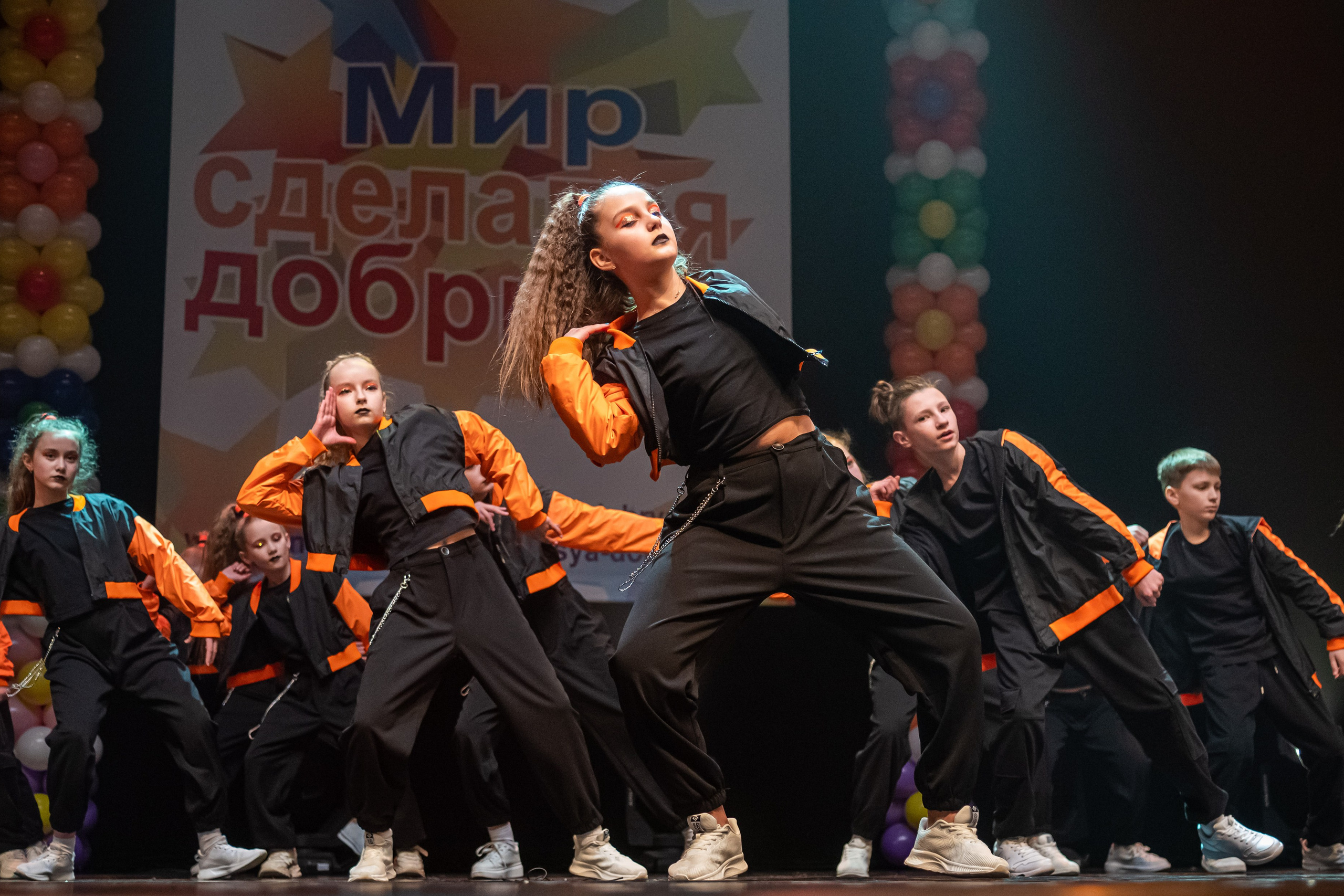 Фестиваль детских танцевальных коллективов. Профессиональный интерьерный и репортажный фотограф Минск и РБ. Максим Орлов