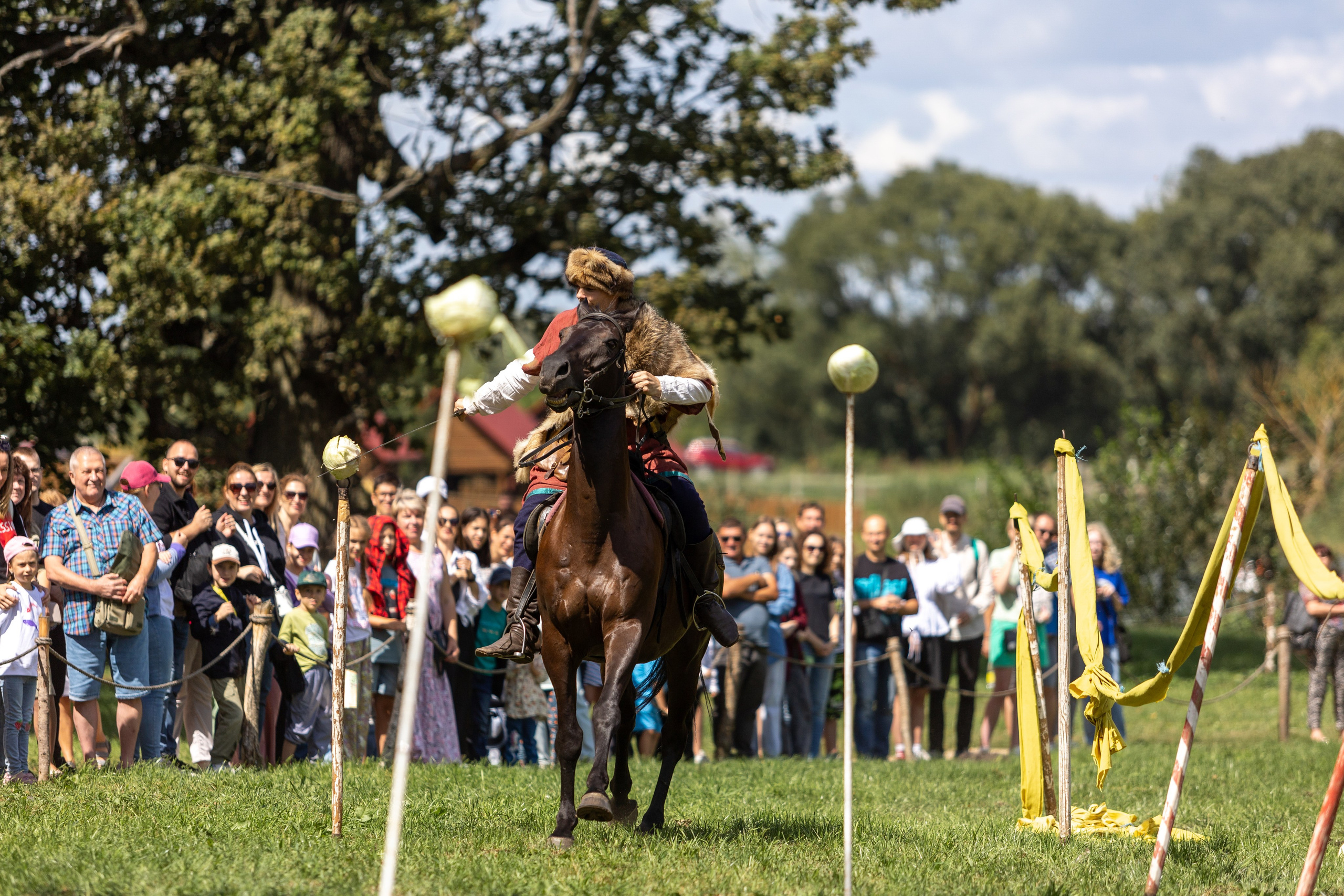 Ежегодный фестиваль средневековья в Дукоре. Профессиональный интерьерный и репортажный фотограф Минск и РБ. Максим Орлов
