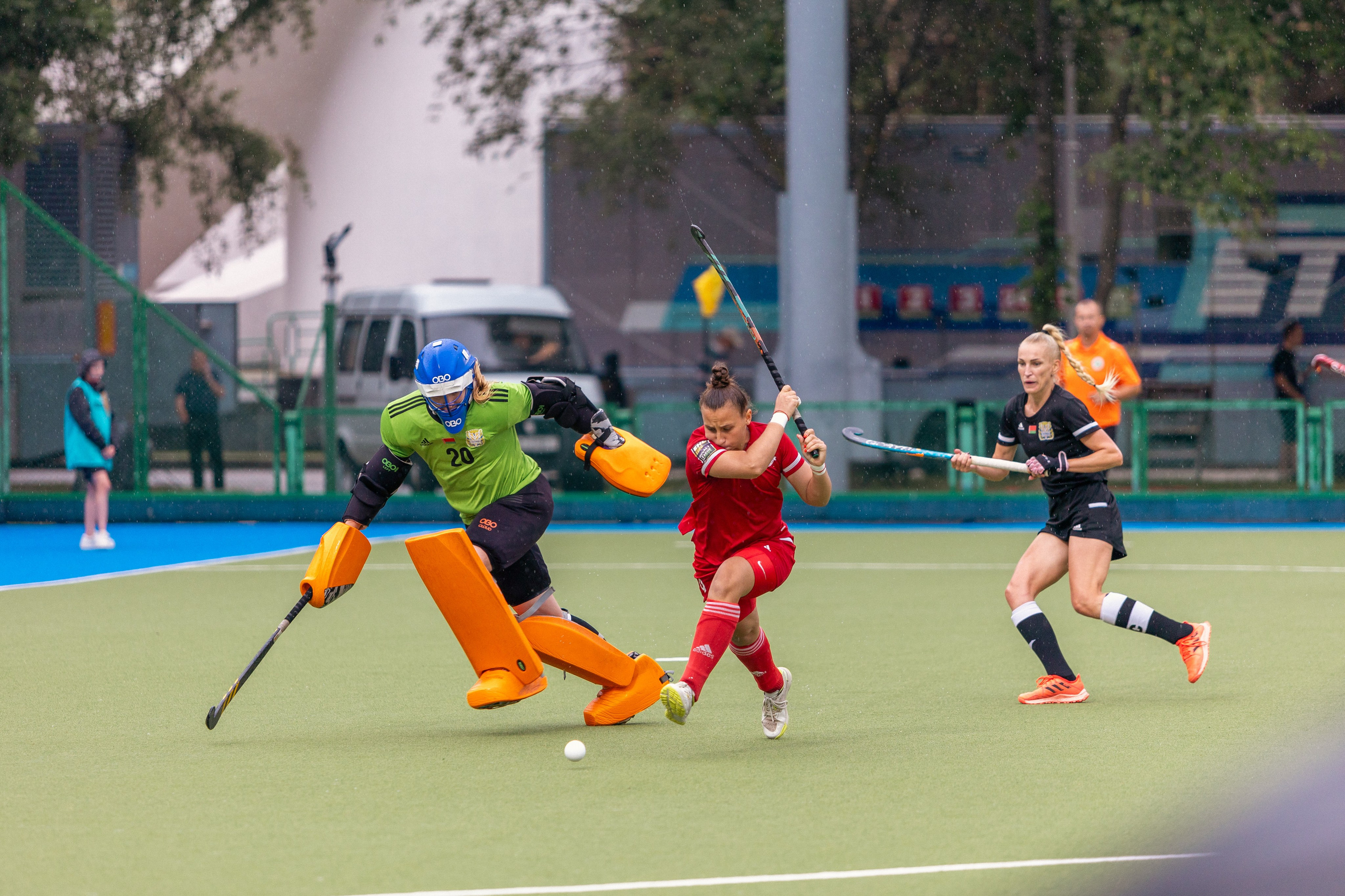 Хоккей на траве. Девушки. ХК Минск — ХК Виктория (Смолевичи) 10.06.2024. Профессиональный интерьерный и репортажный фотограф Минск и РБ. Максим Орлов