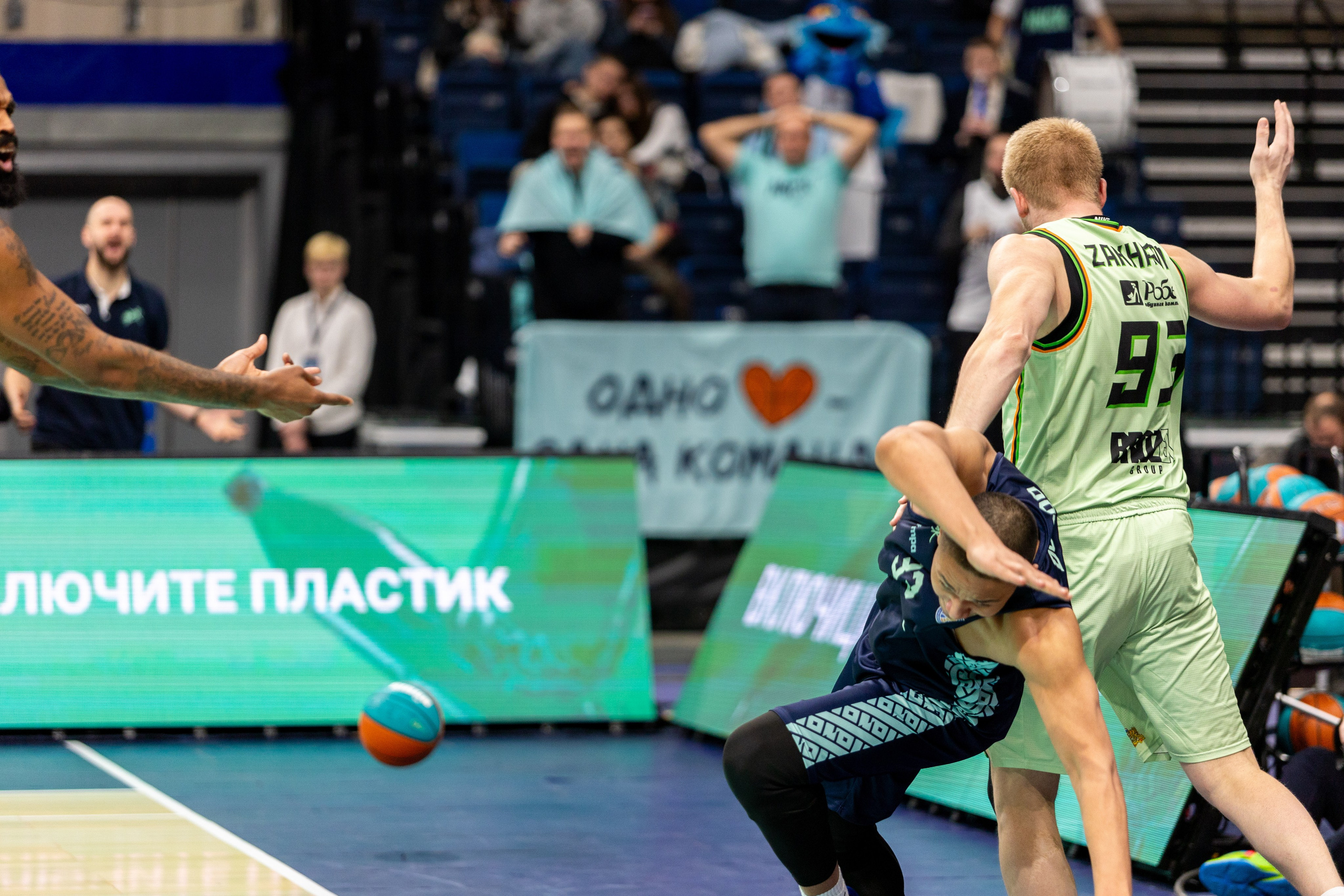 Баскетбол. Лучшие кадры. Минск — Уралмаш 13.02.2024. Профессиональный интерьерный и репортажный фотограф Минск и РБ. Максим Орлов