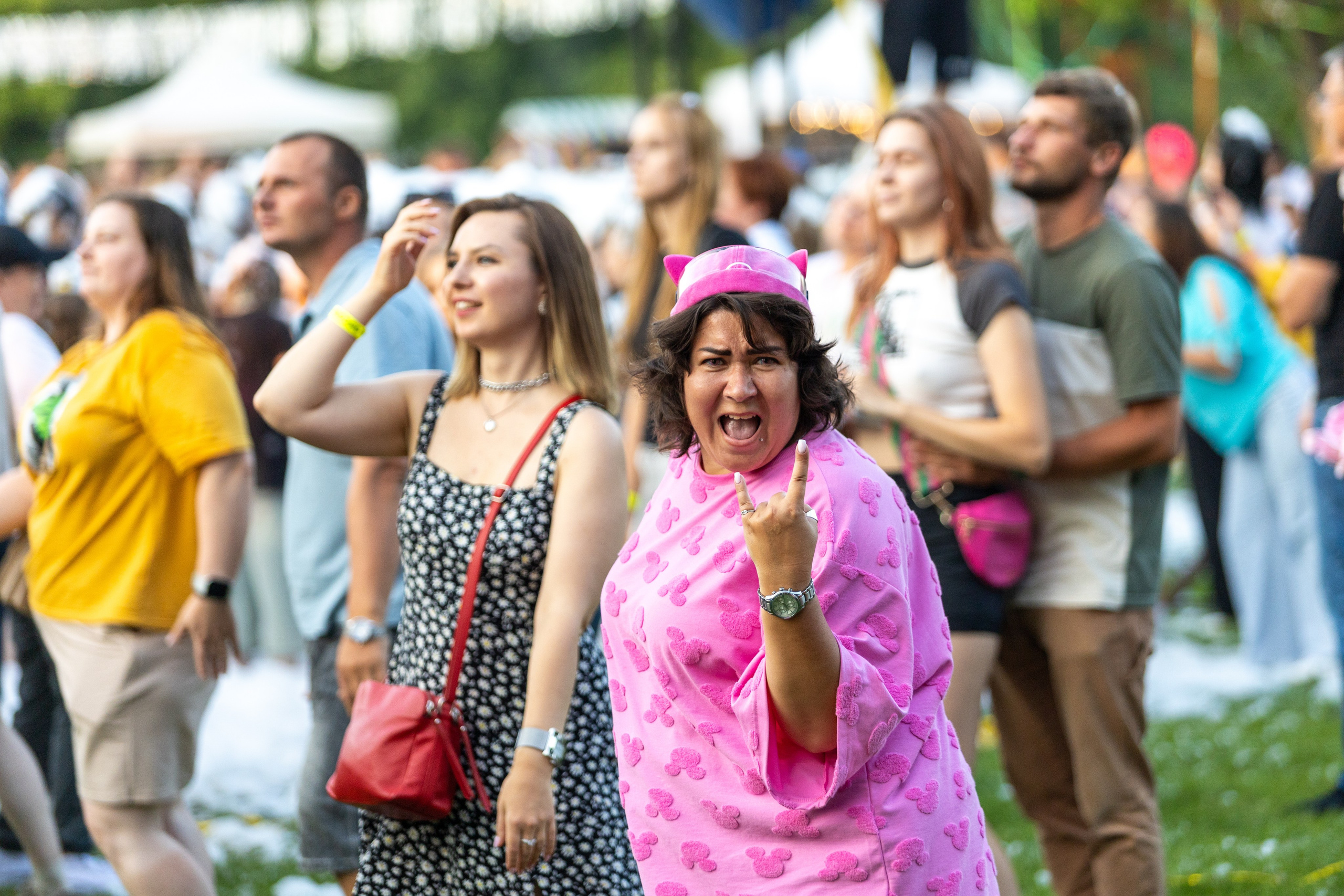Дискохит. Профессиональный интерьерный и репортажный фотограф Минск и РБ. Максим Орлов