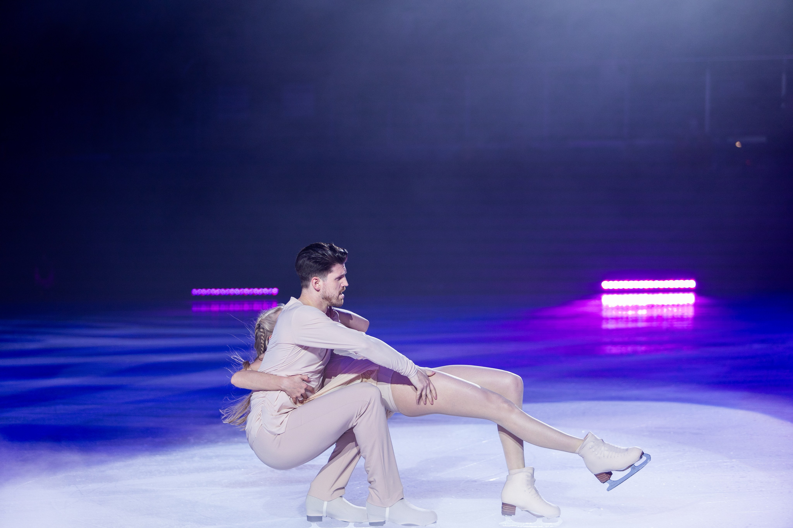 Ледовое шоу Ильи Авербуха 30.03.2024. Профессиональный интерьерный и репортажный фотограф Минск и РБ. Максим Орлов