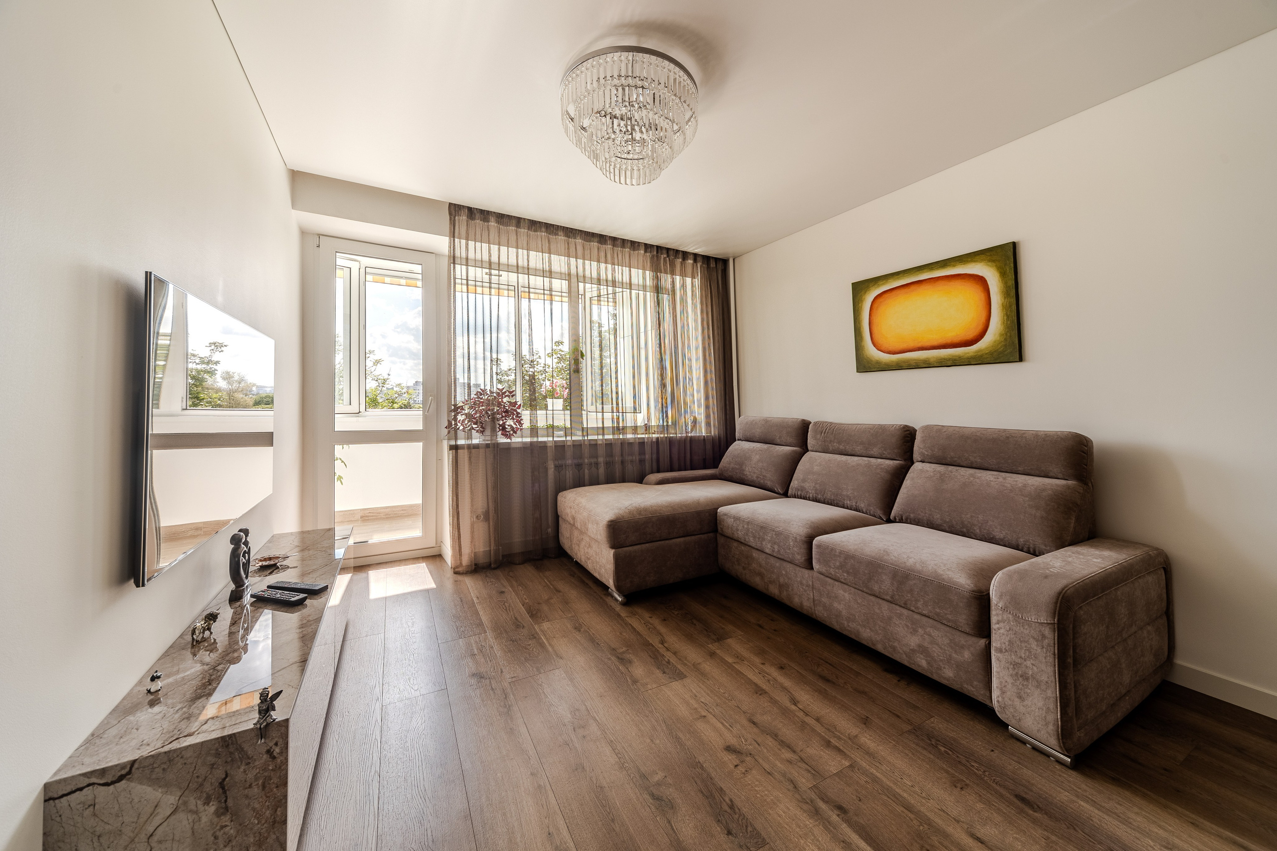 Пулихова 16. Для продажи. Профессиональный интерьерный и репортажный фотограф Минск и РБ. Максим Орлов