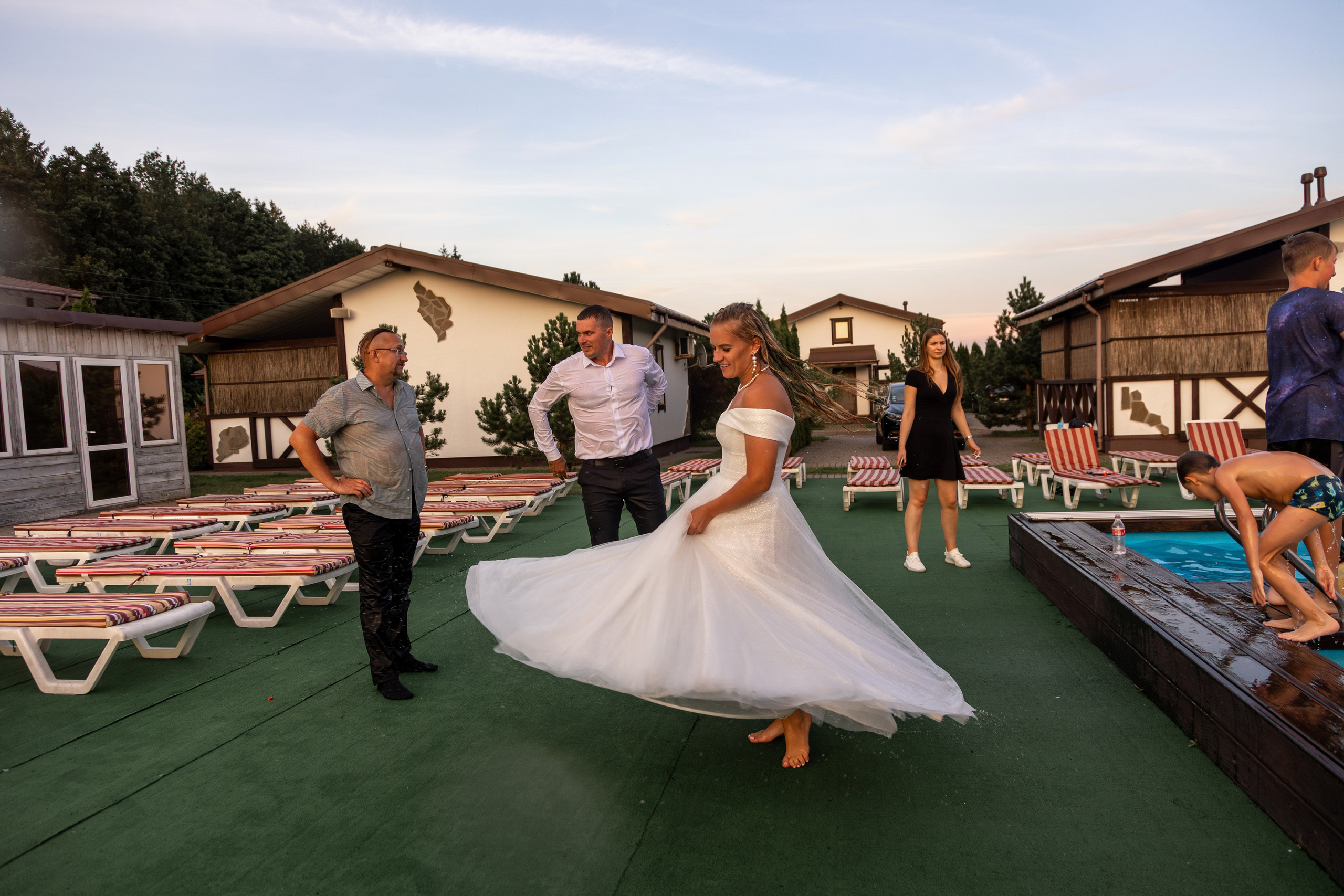 Свадебная фотосессия Дениса и Юли. Профессиональный интерьерный и репортажный фотограф Минск и РБ. Максим Орлов