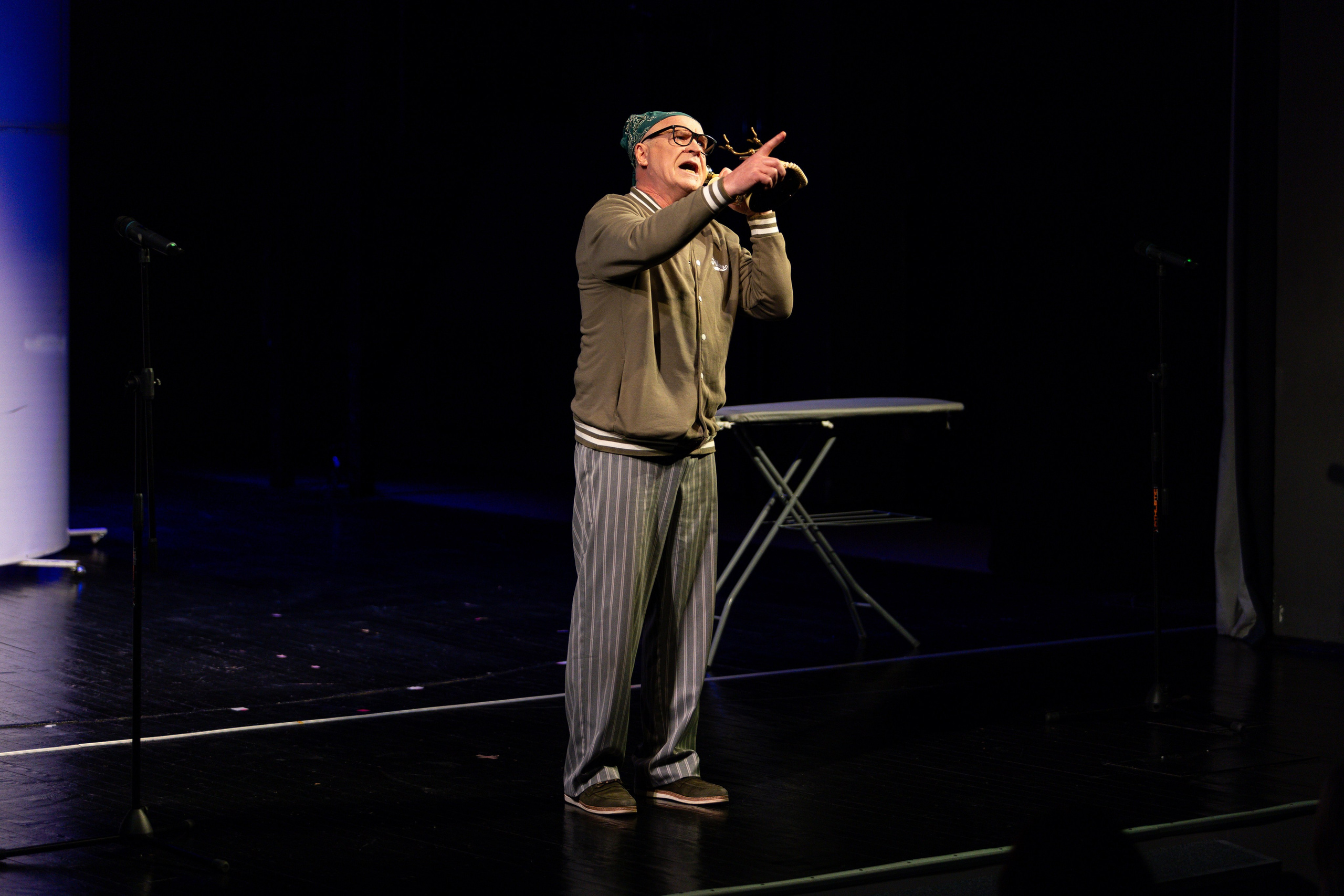 Новый театр «Нобелевская неделя». Профессиональный интерьерный и репортажный фотограф Минск и РБ. Максим Орлов