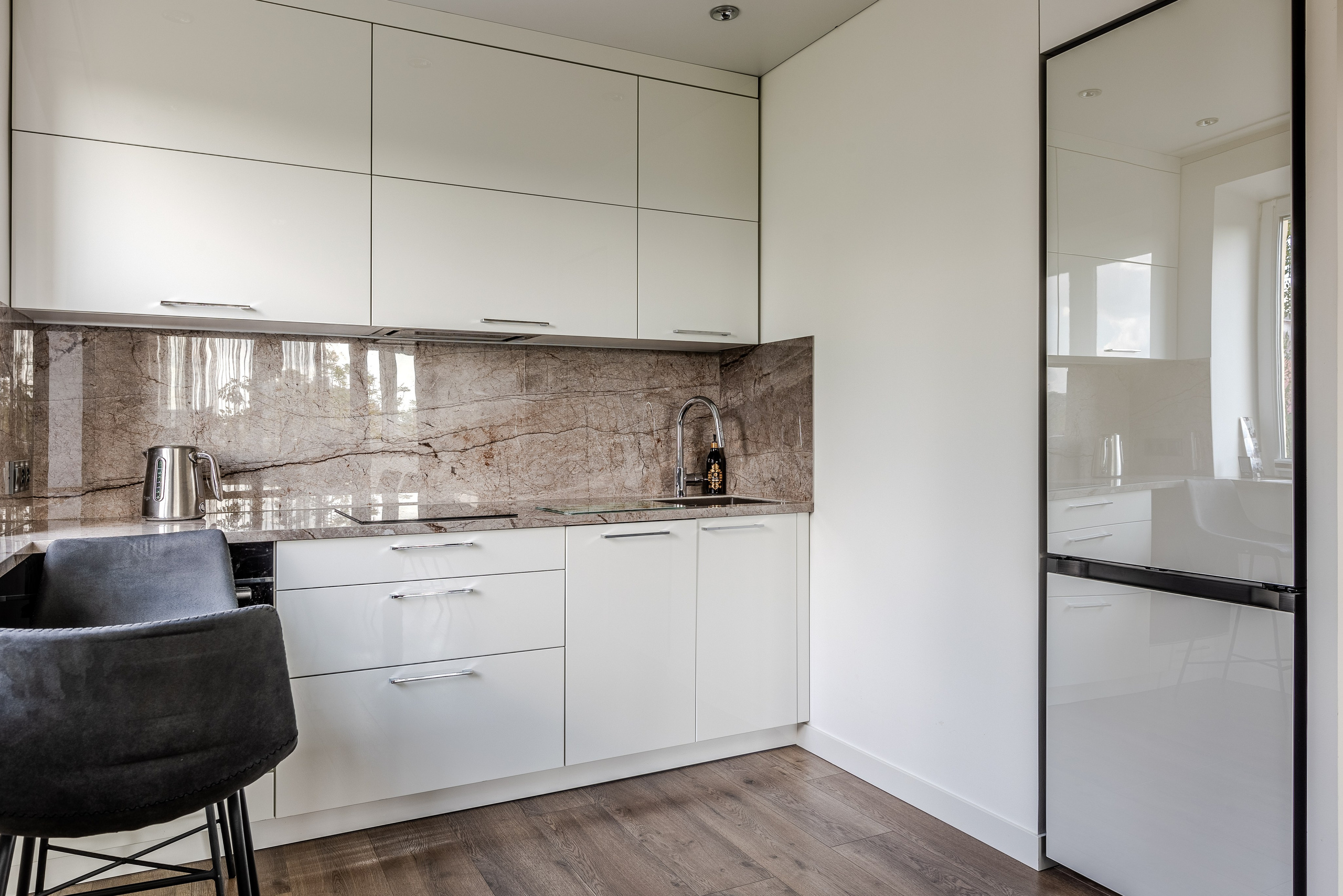 Пулихова 16. Для продажи. Профессиональный интерьерный и репортажный фотограф Минск и РБ. Максим Орлов