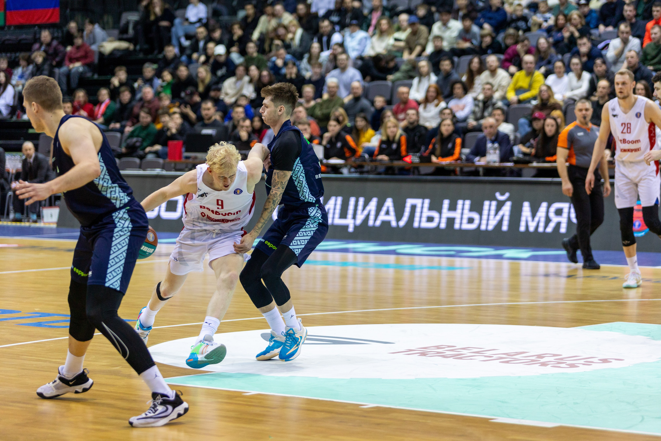 Баскетбол. Минск — MBA. 09.03.2024. Профессиональный интерьерный и репортажный фотограф Минск и РБ. Максим Орлов