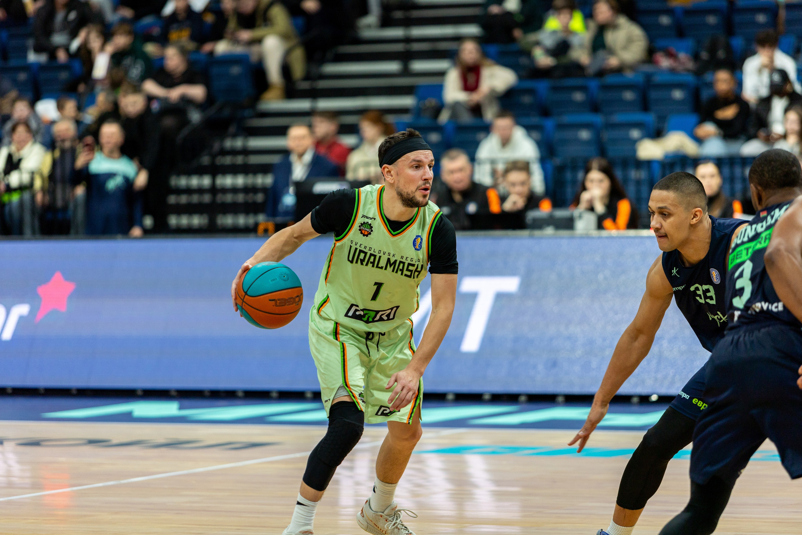 Баскетбол. Лучшие кадры. Минск — Уралмаш 13.02.2024. Профессиональный интерьерный и репортажный фотограф Минск и РБ. Максим Орлов