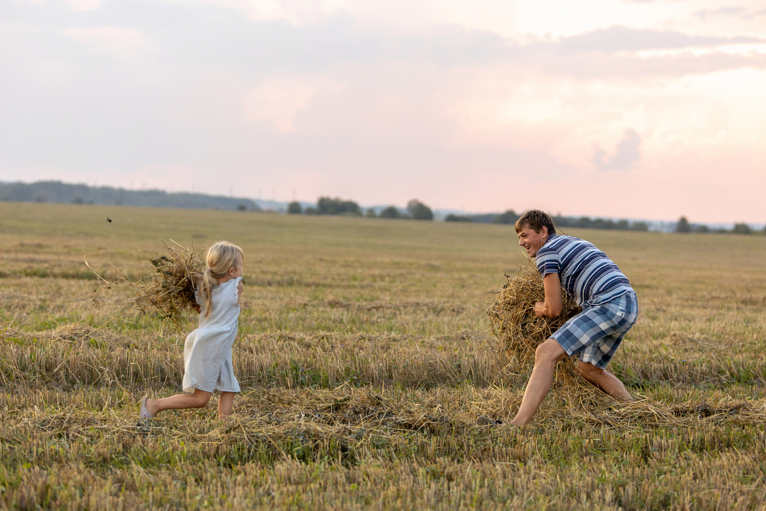Леша и Таня 2 года спустя. Профессиональный интерьерный и репортажный фотограф Минск и РБ. Максим Орлов