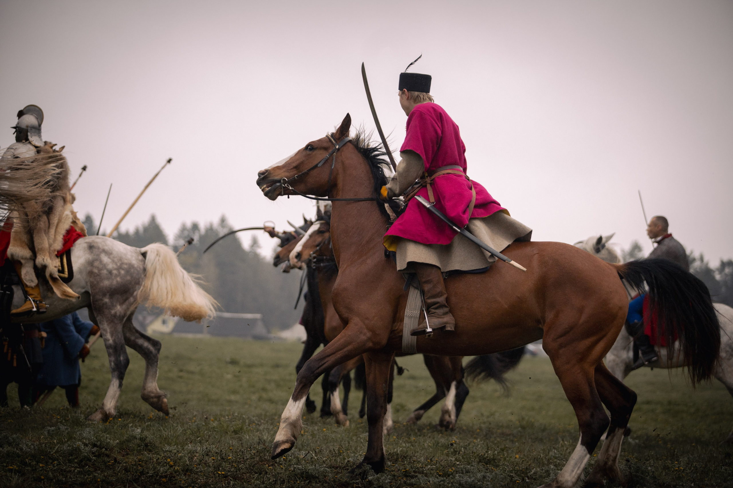 Золотая шпора. Огнем и мечем. День третий. Бой на поле. Профессиональный интерьерный и репортажный фотограф Минск и РБ. Максим Орлов