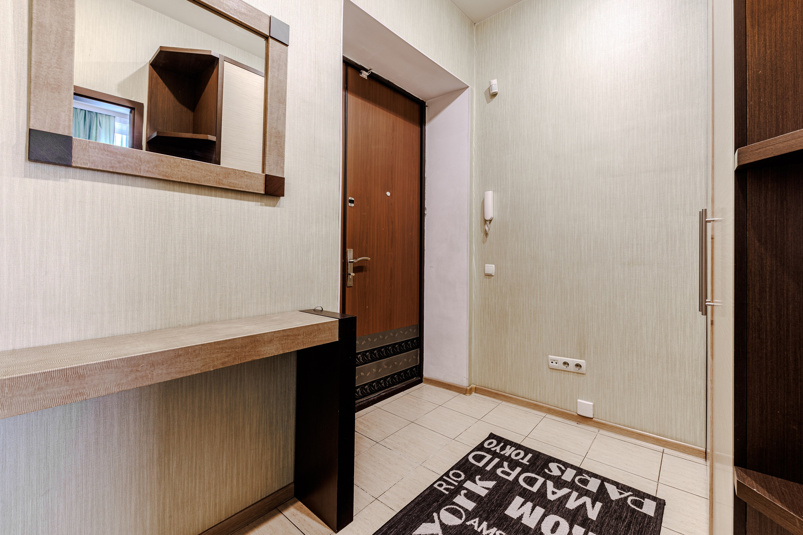 Пр. Независимости 23. Профессиональный интерьерный и репортажный фотограф Минск и РБ. Максим Орлов