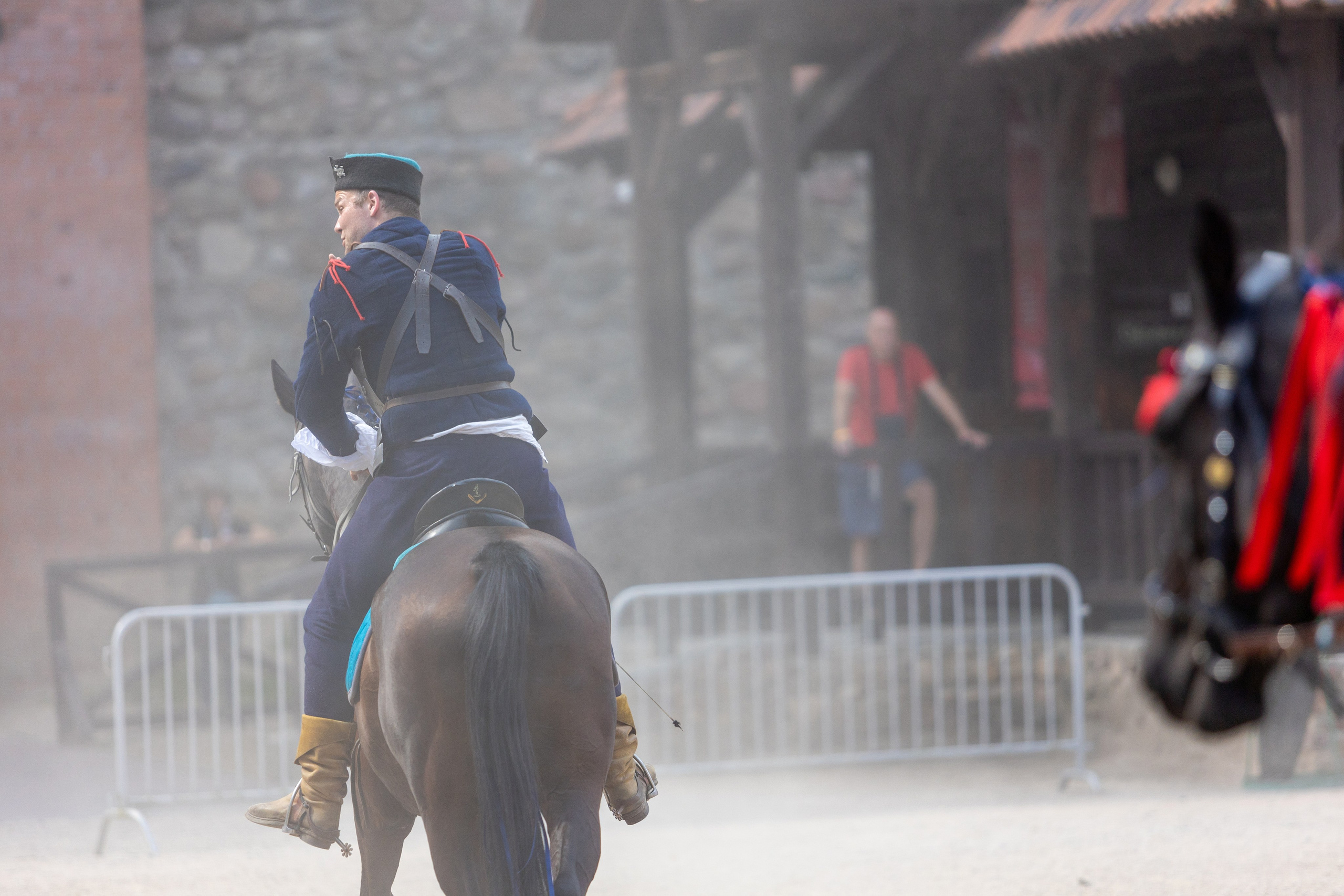Выступление «Золотой шпоры» на празднике города Лиды. Профессиональный интерьерный и репортажный фотограф Минск и РБ. Максим Орлов