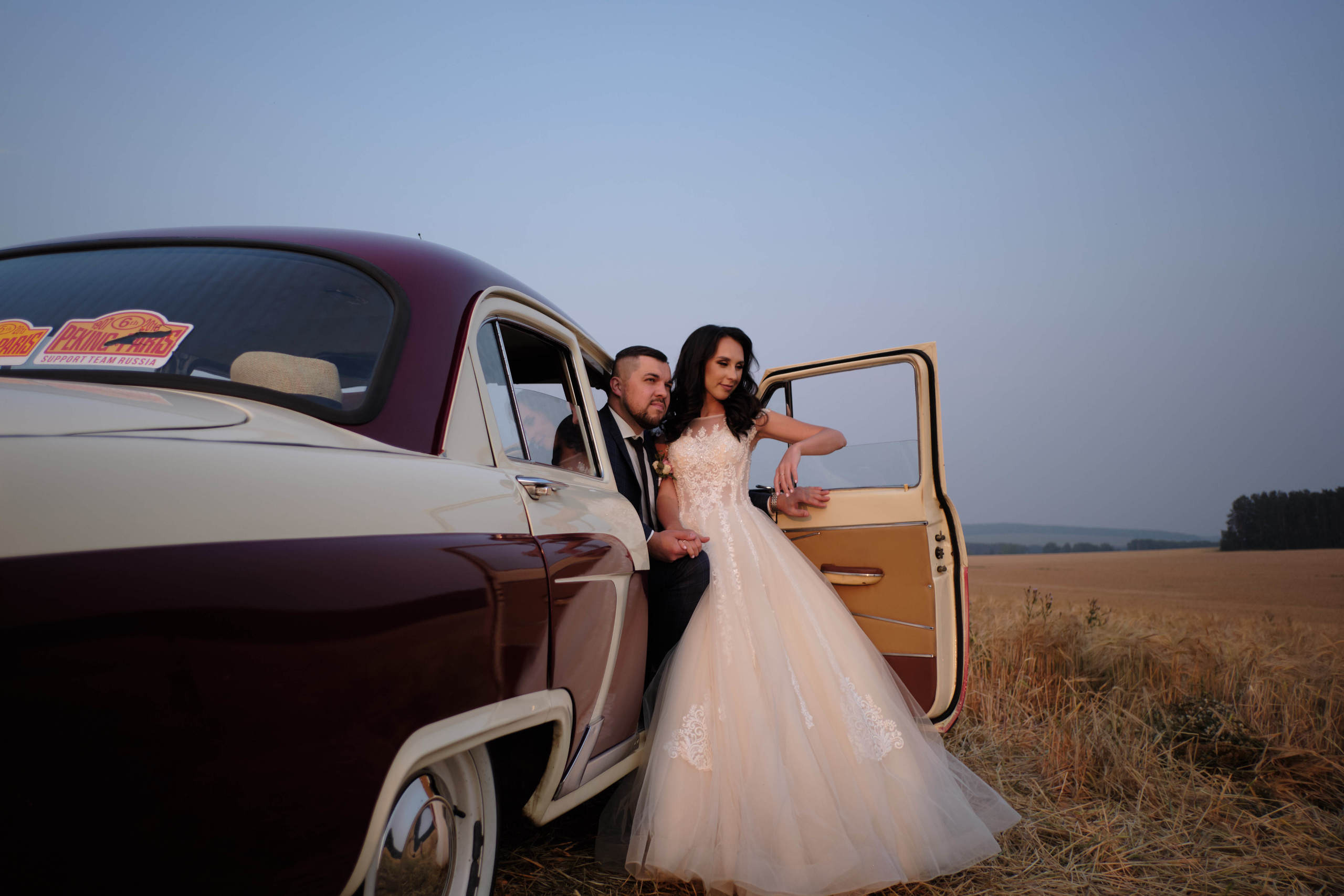 Волга в поле. Свадьба