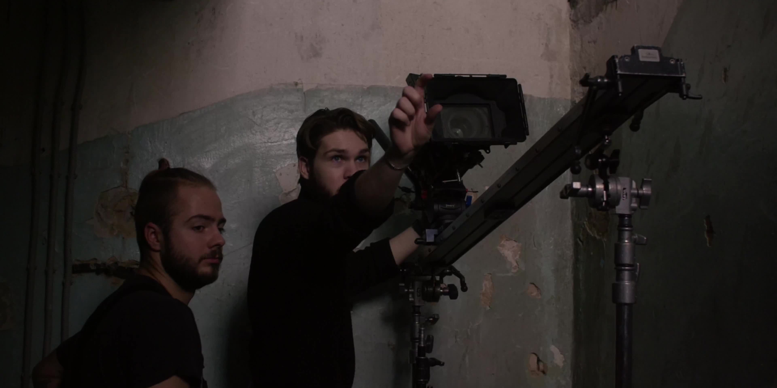 backstage короткого метра