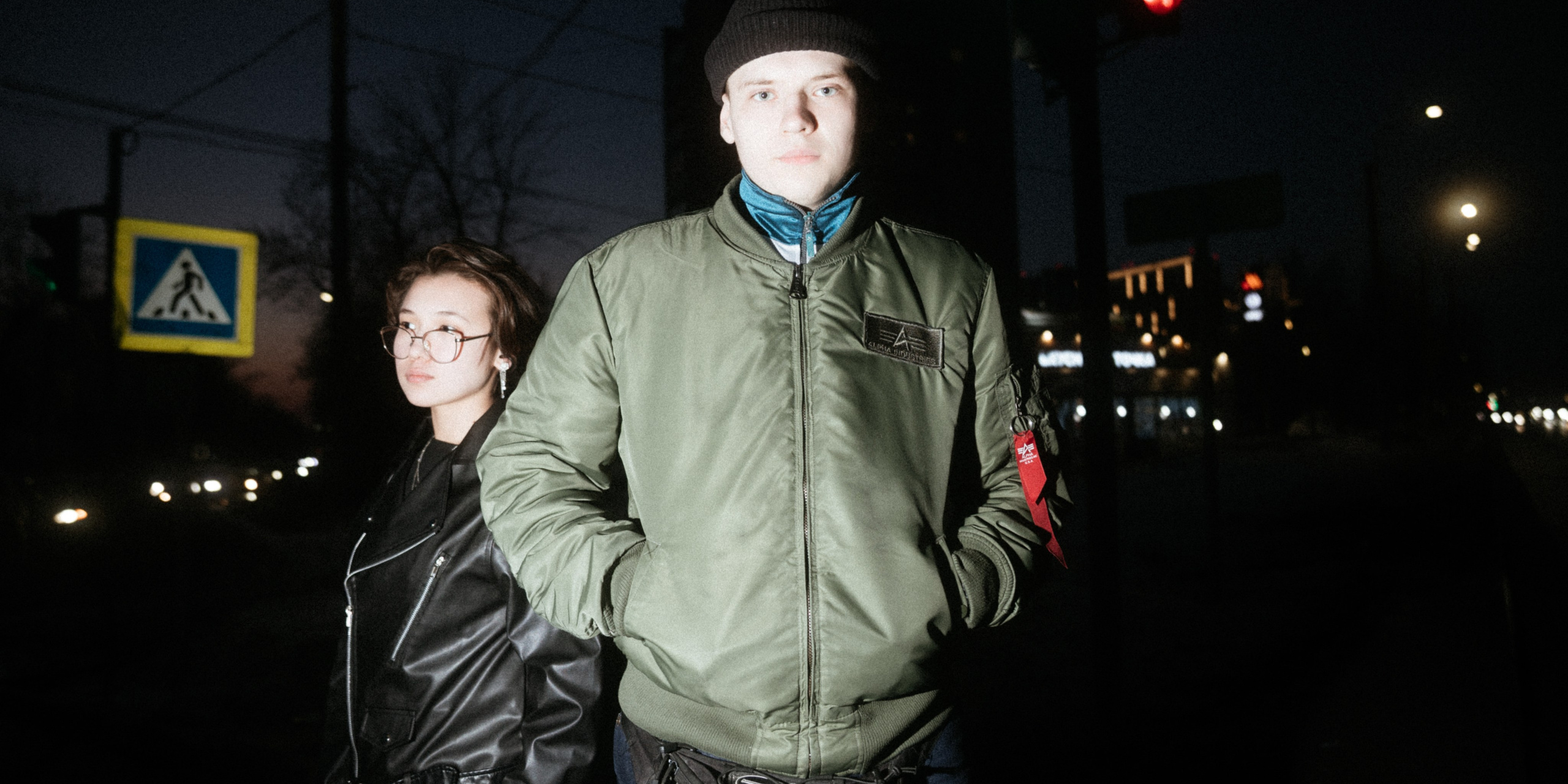 На улице, двое. Свадебное видео в Иваново и России