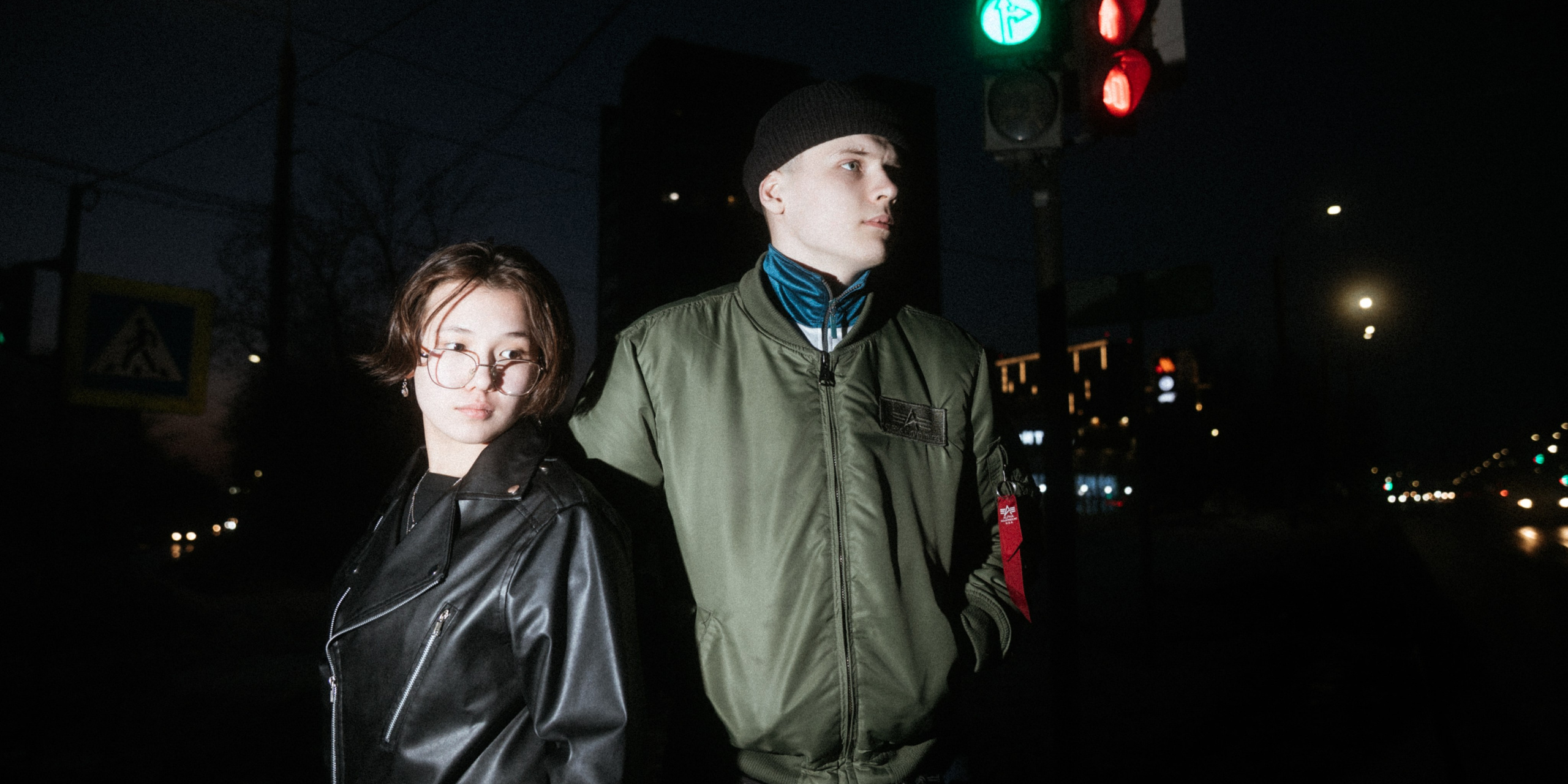 На улице, двое. Свадебное видео в Иваново и России