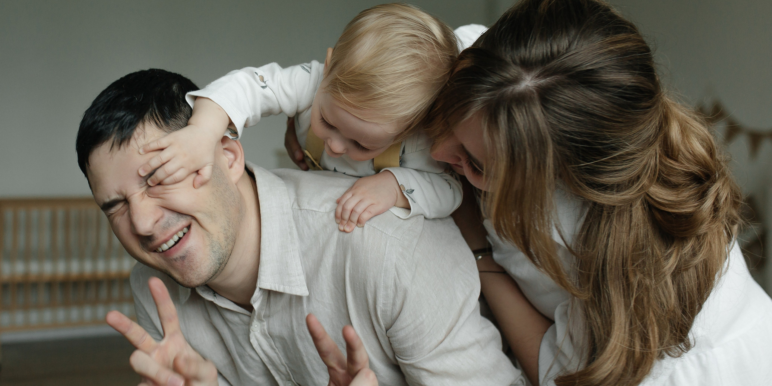 Василисе 1 год. Семейная фотосессия в студии