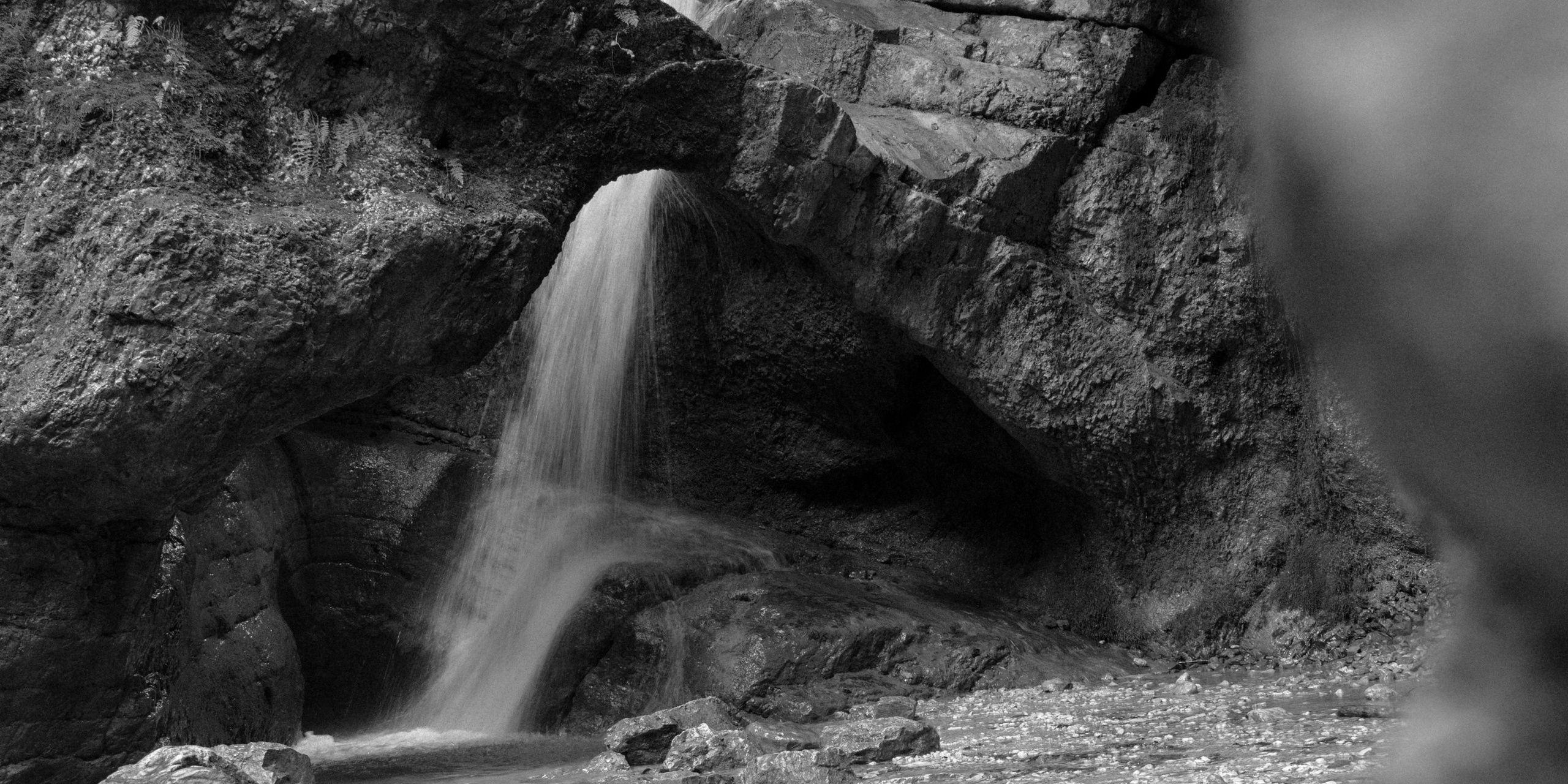 Осетия. Водопад Кольцо (Карца)