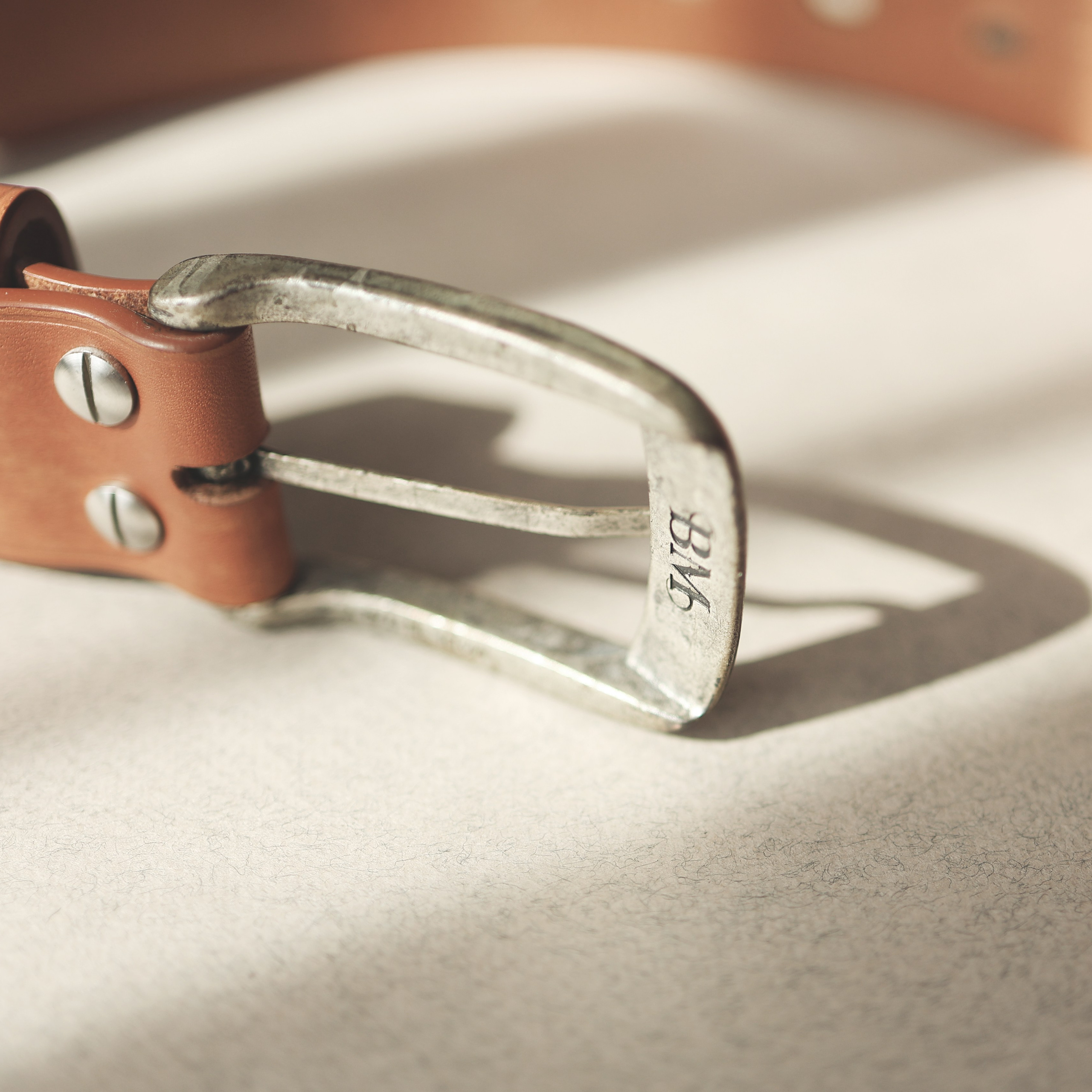 Мастерская авторских аксессуаров из кожи в Уфе Hecho a mano