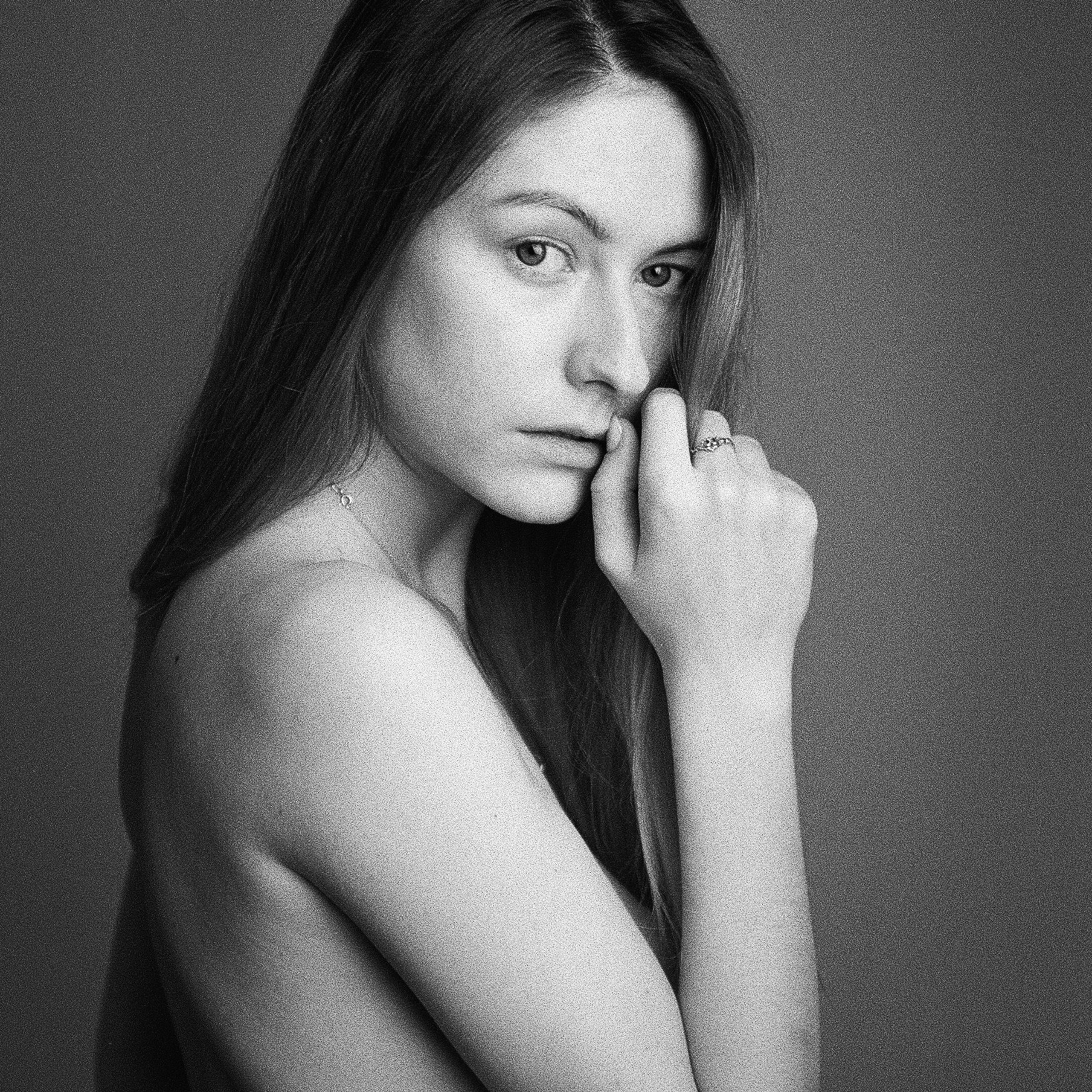 Миланна портрет