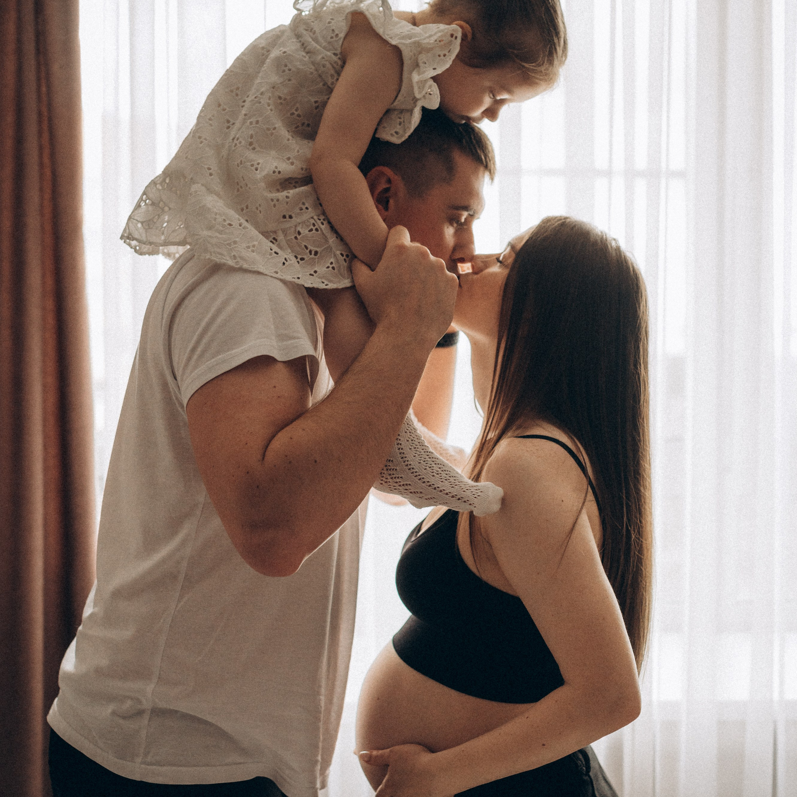 Серёжа, Кристина и Вика