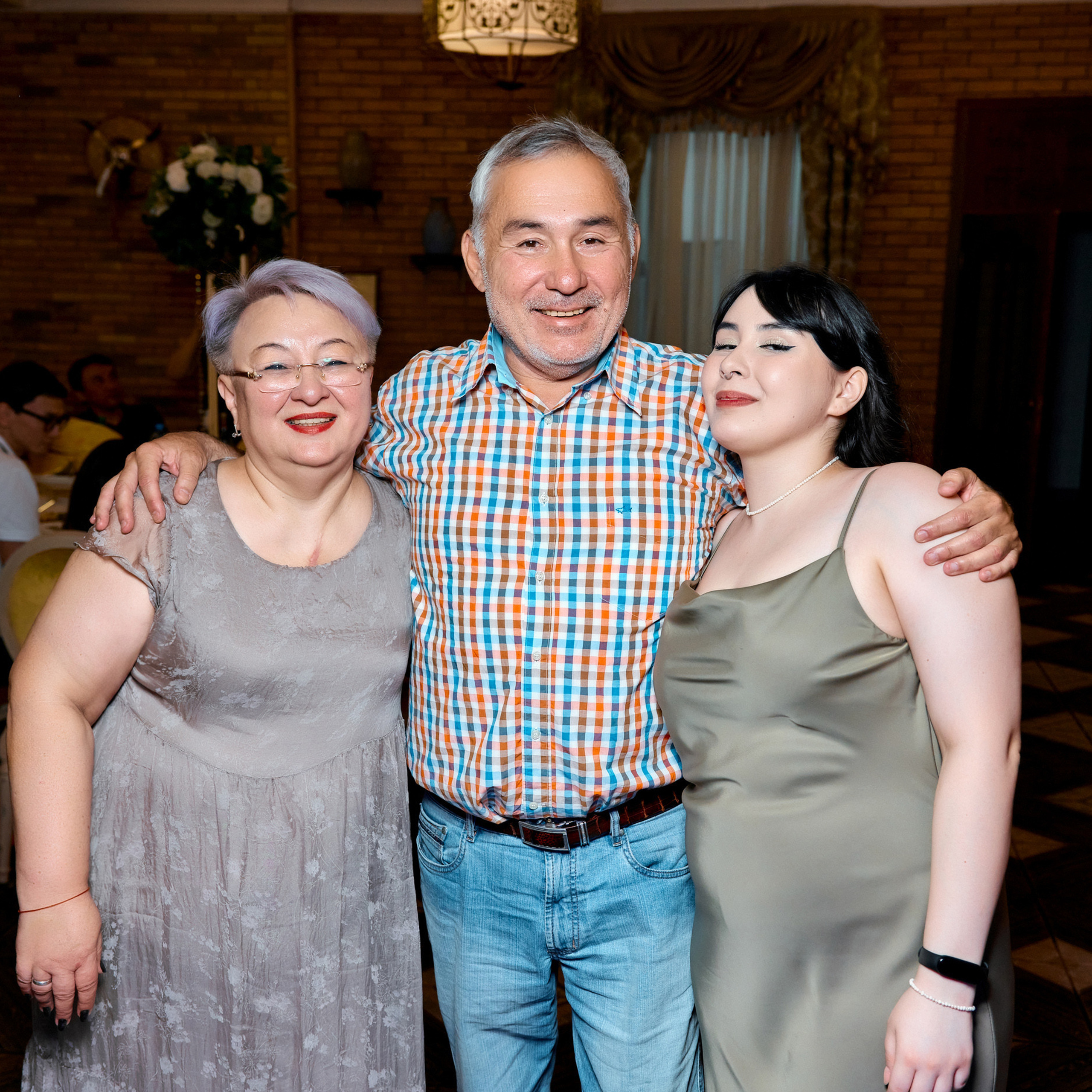 Отзывы. Свадебный и репортажный фотограф в Алматы Малика Буланова