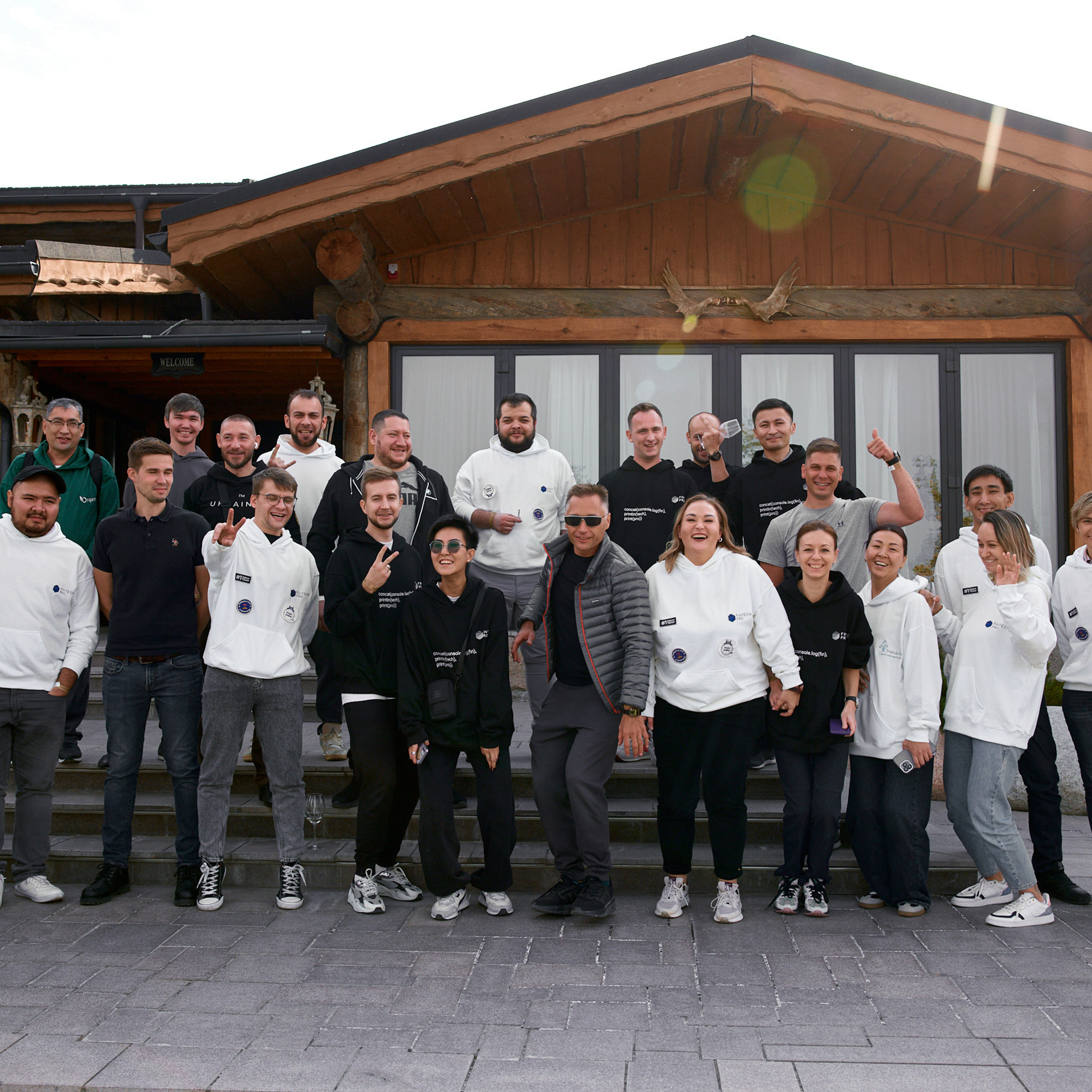 Отзывы. Свадебный и репортажный фотограф в Алматы Малика Буланова