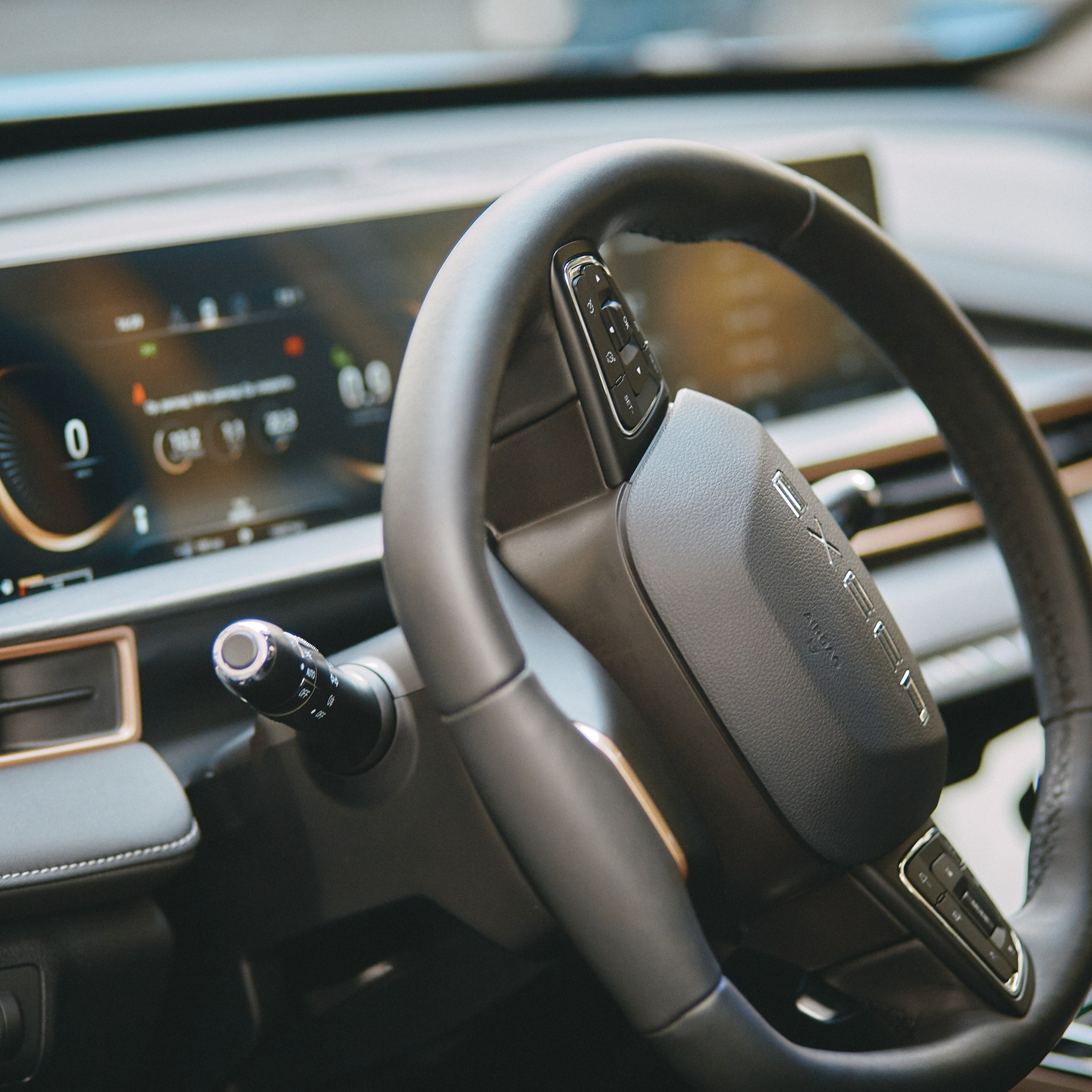 Рекламные фото и видео