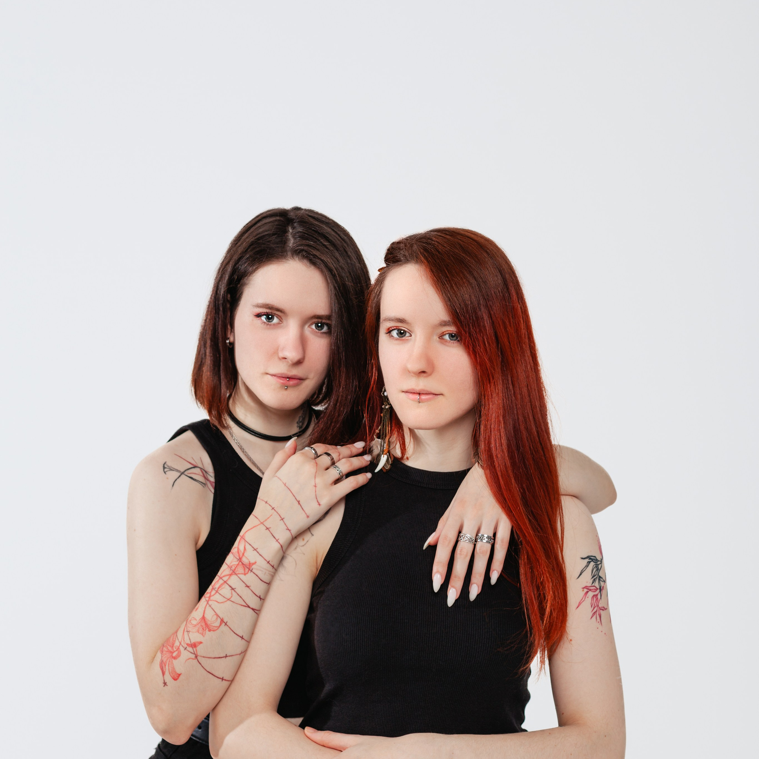 Студия близняшки