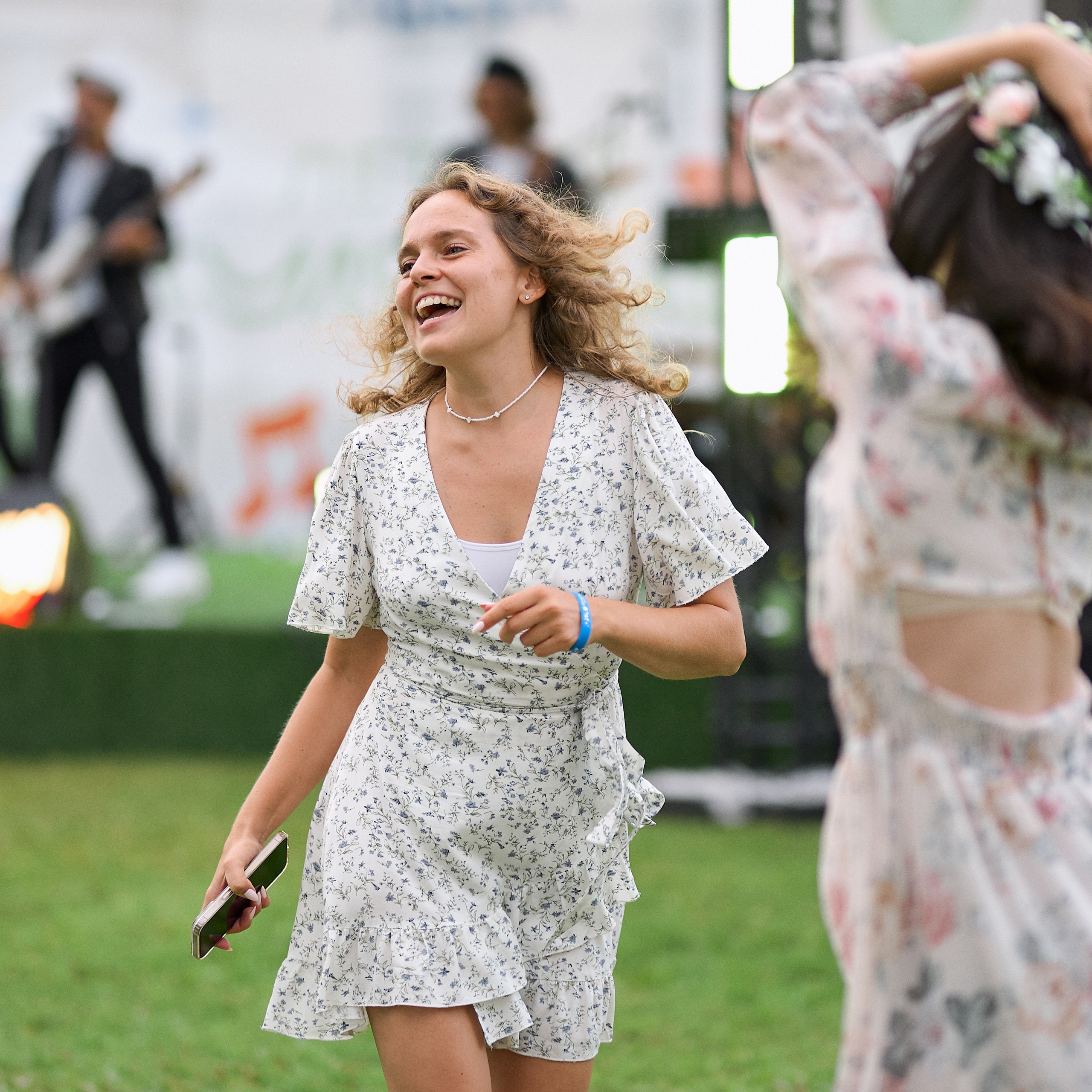 ЛЕТНИЕ ГУЛЯНИЯ LESTA