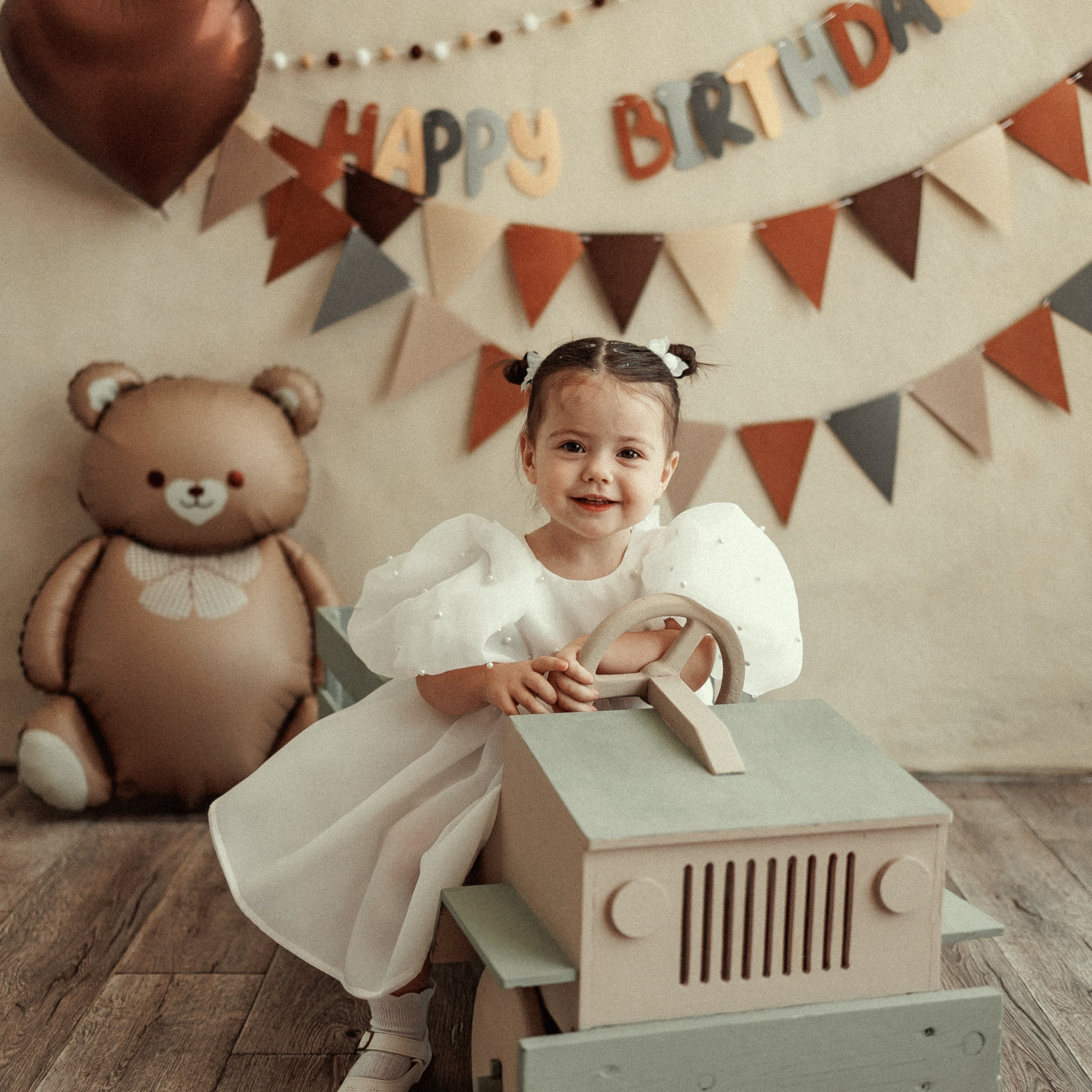 Годики. Фотосессия дней рождения в фотостудии