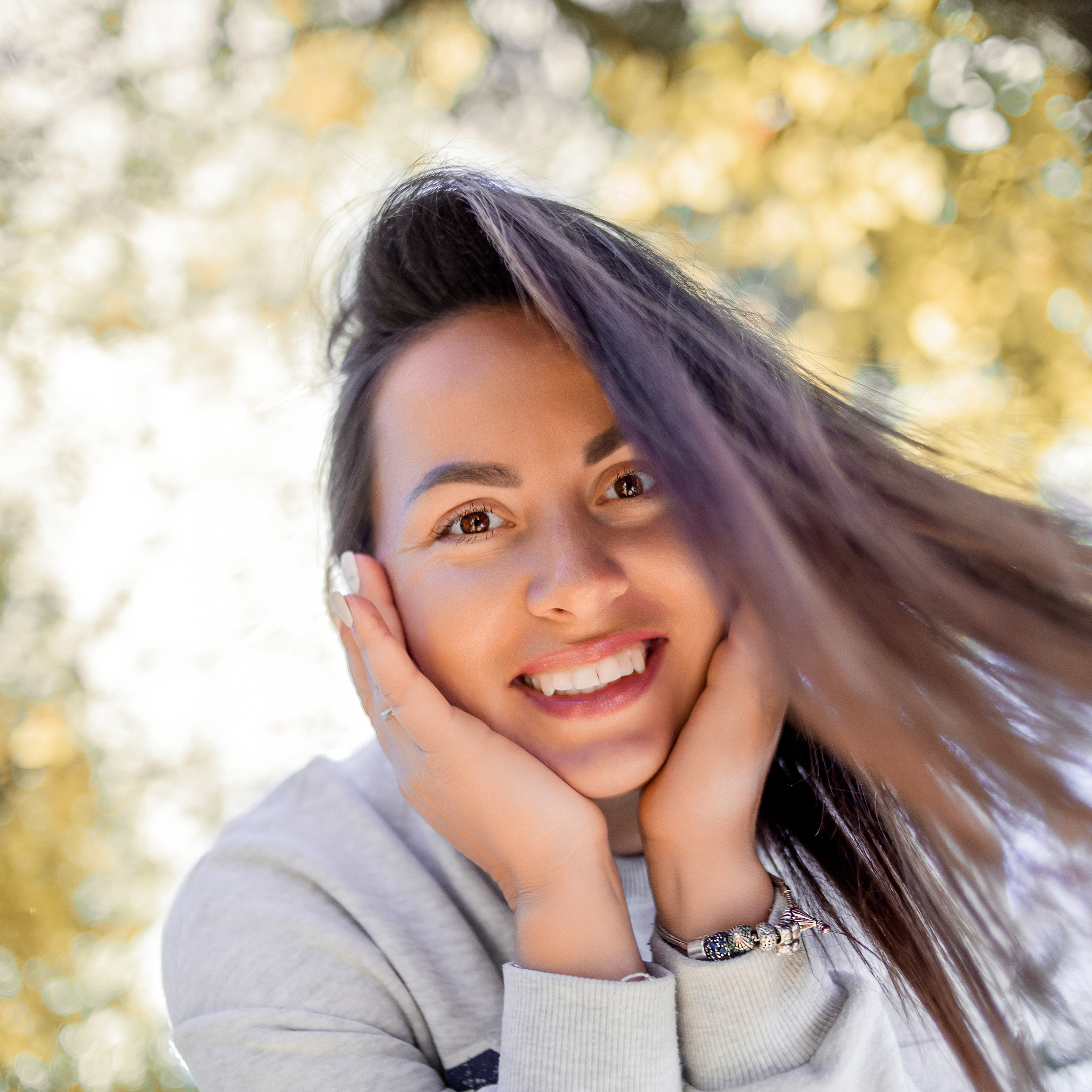 Катя осенним днем