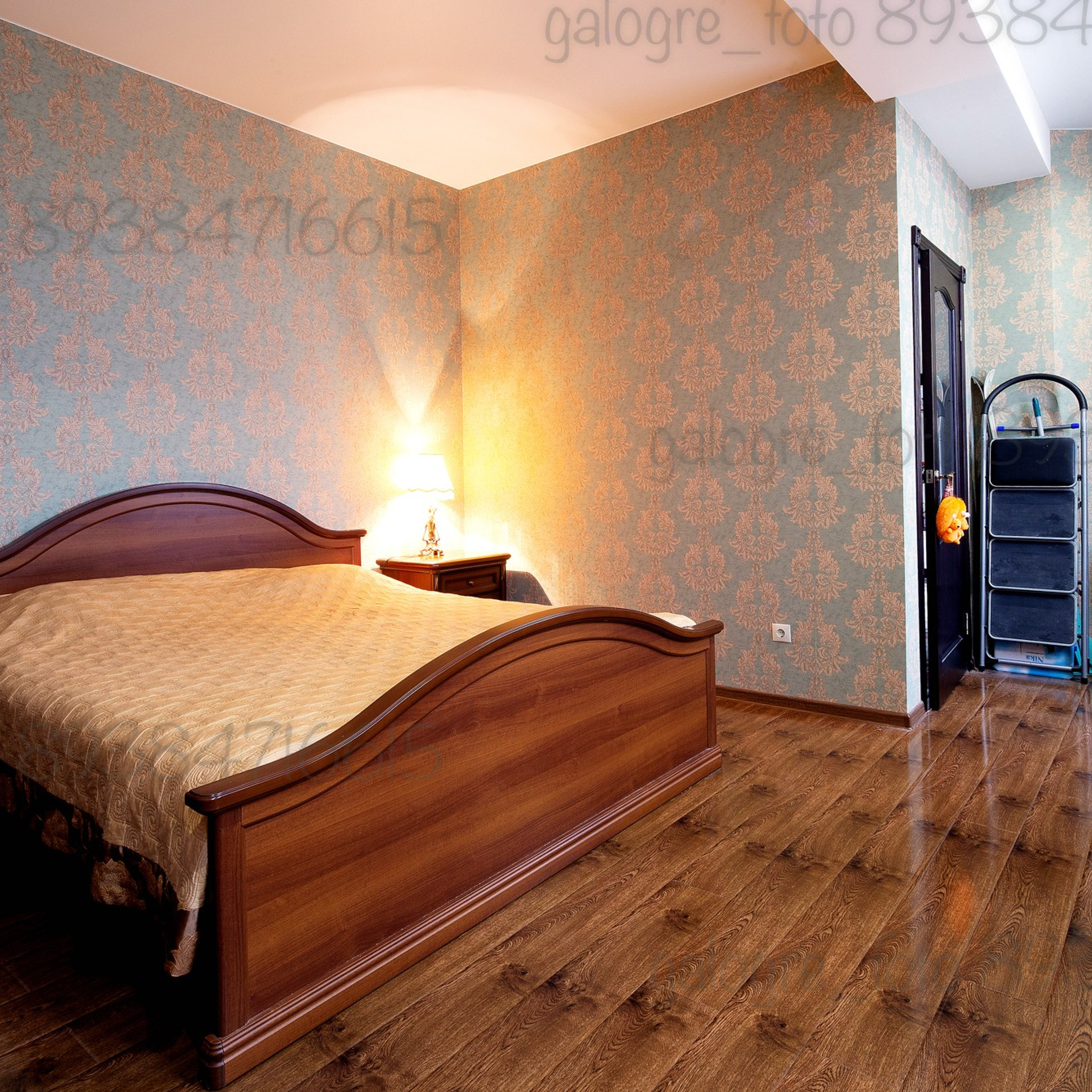 Недвижимость. RetroChic Фото