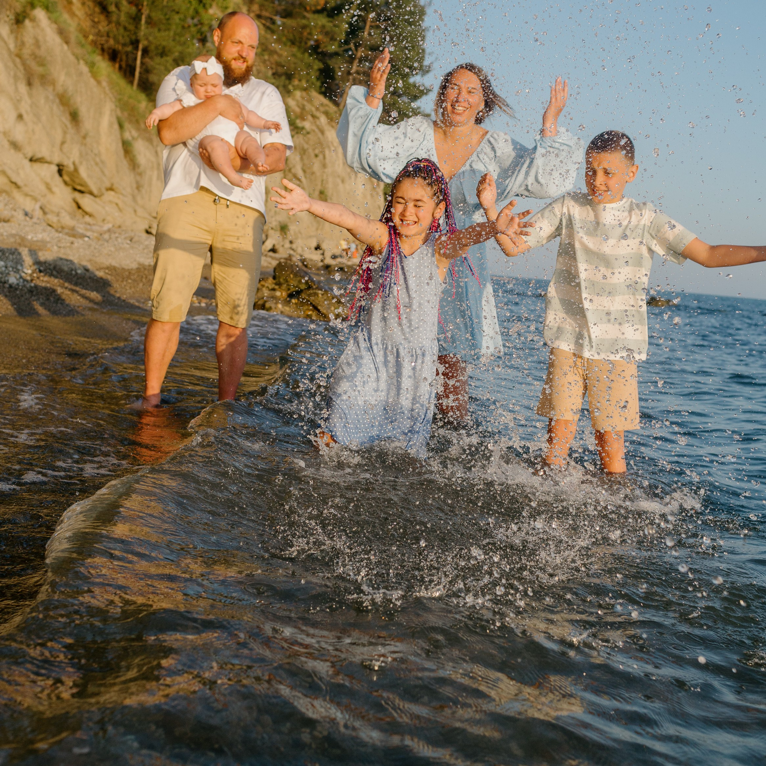 Семейная фотосессия в Пицунде.