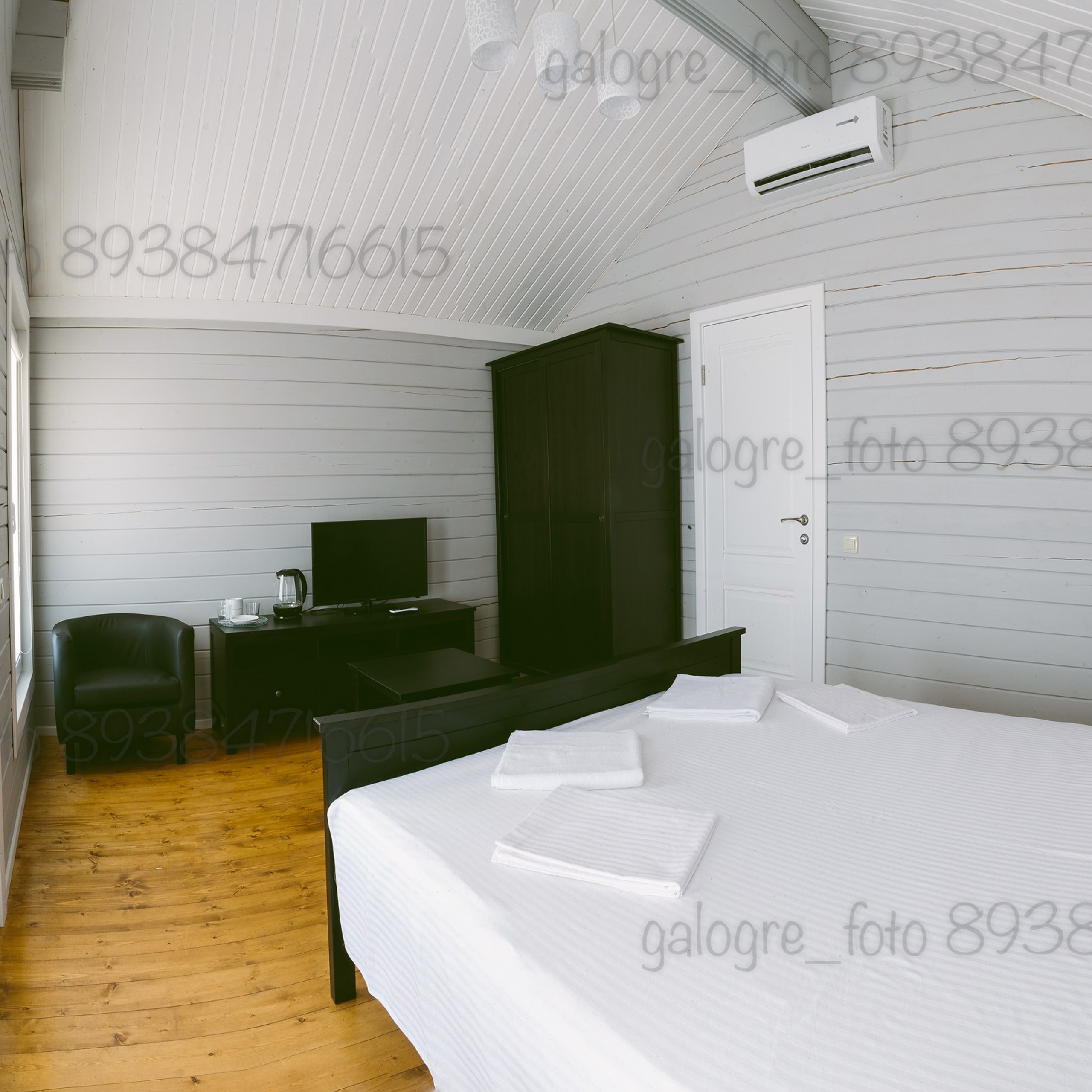 Недвижимость. RetroChic Фото