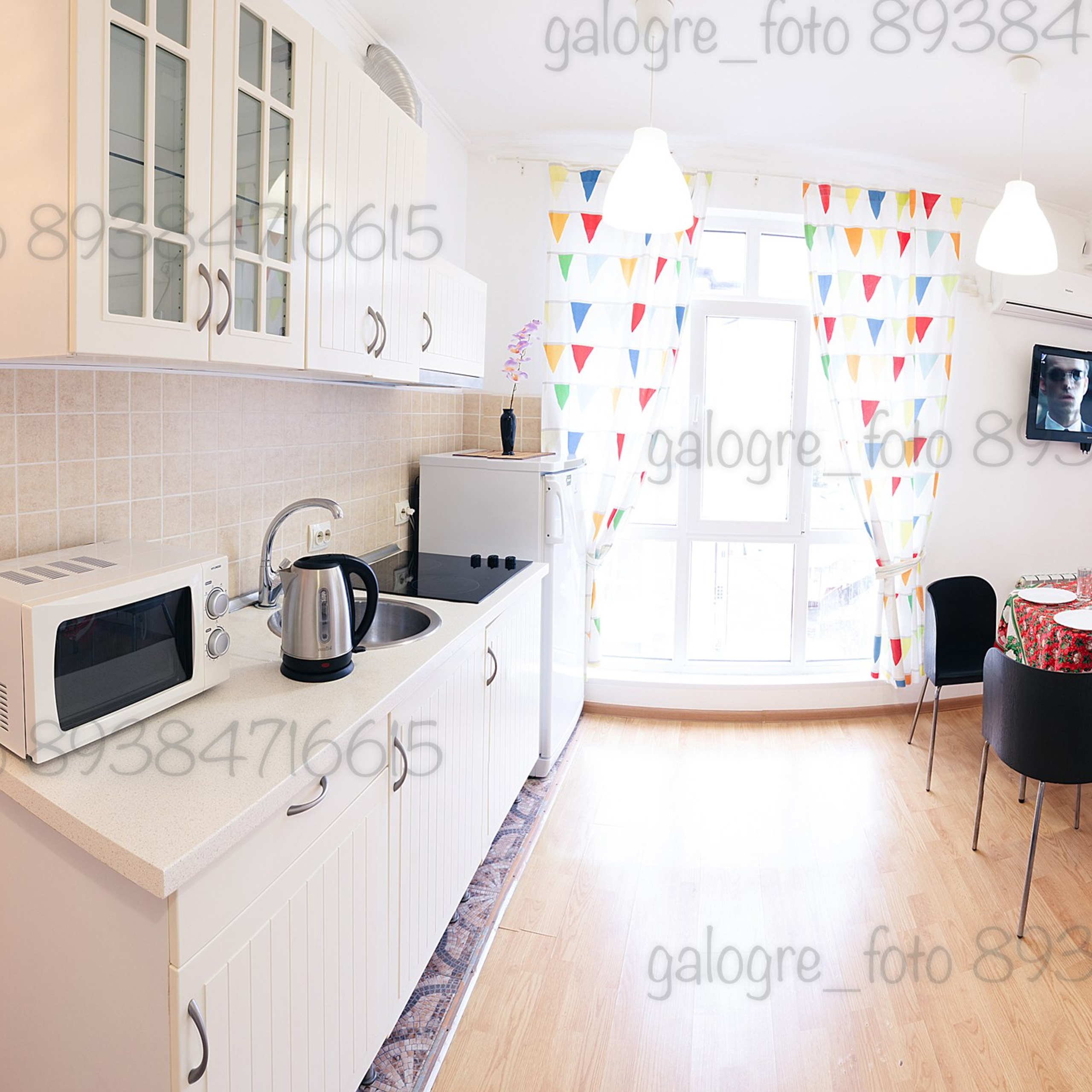 Недвижимость. RetroChic Фото