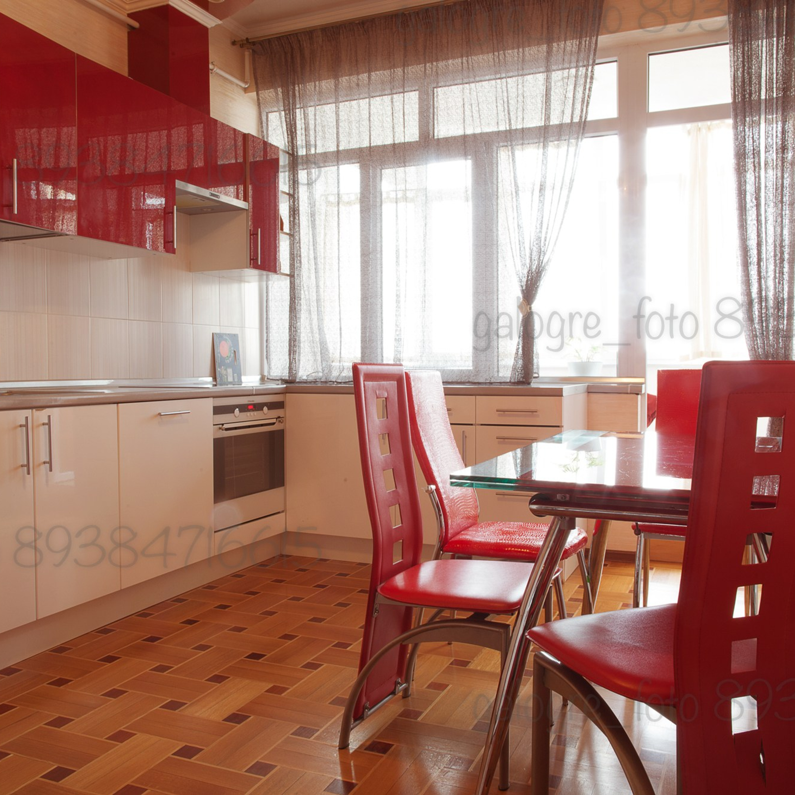 Недвижимость. RetroChic Фото