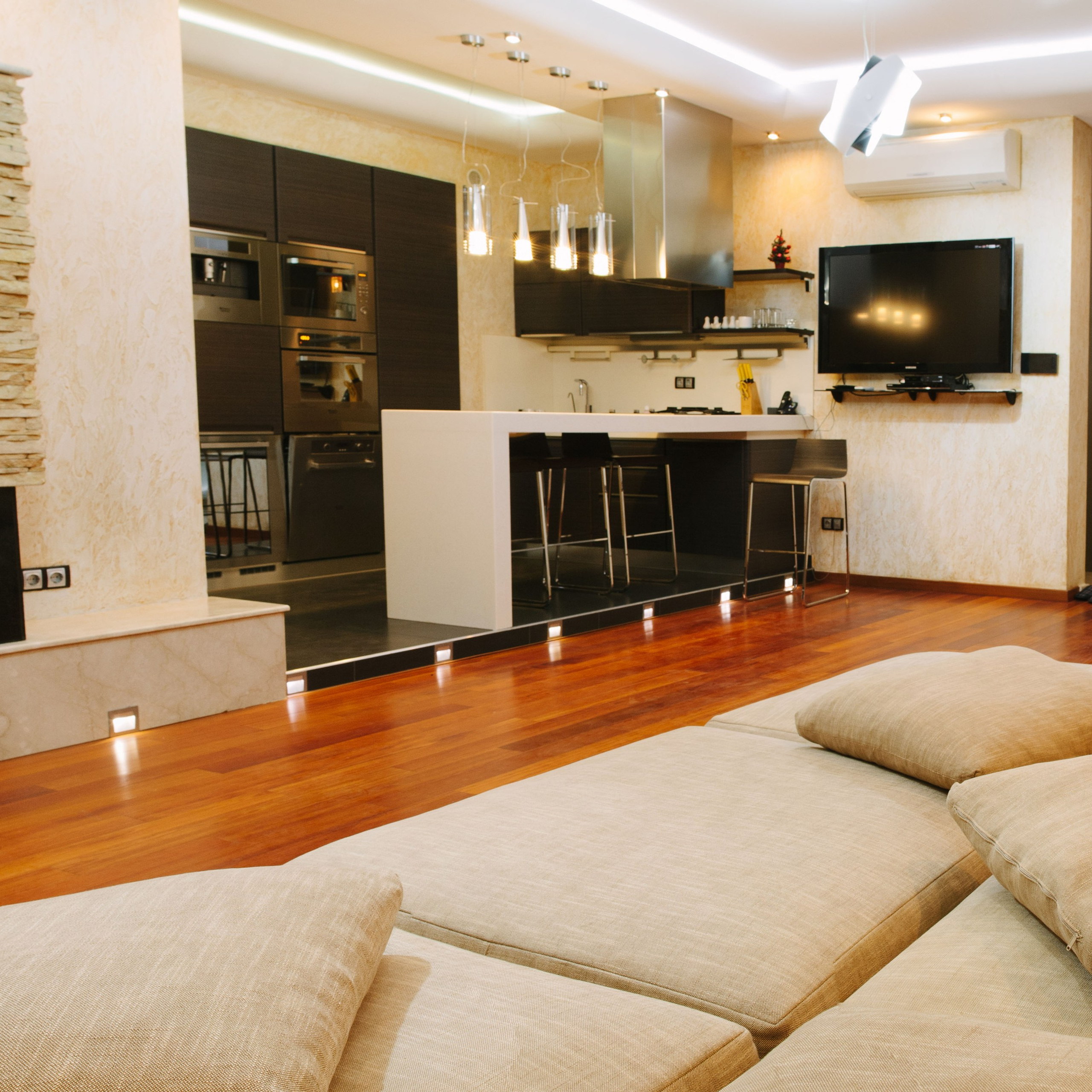 Недвижимость. RetroChic Фото