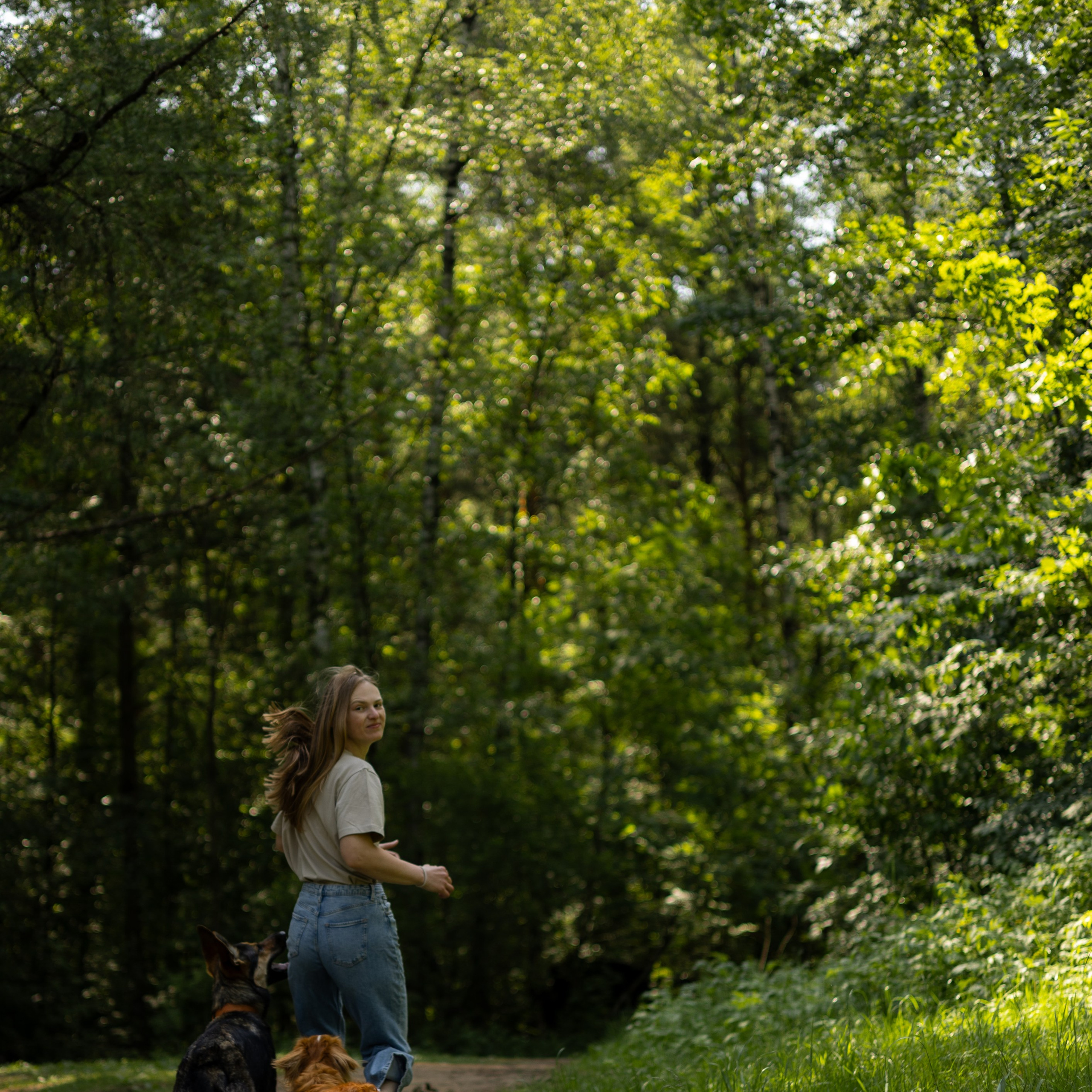 Елена, Айно и Леля