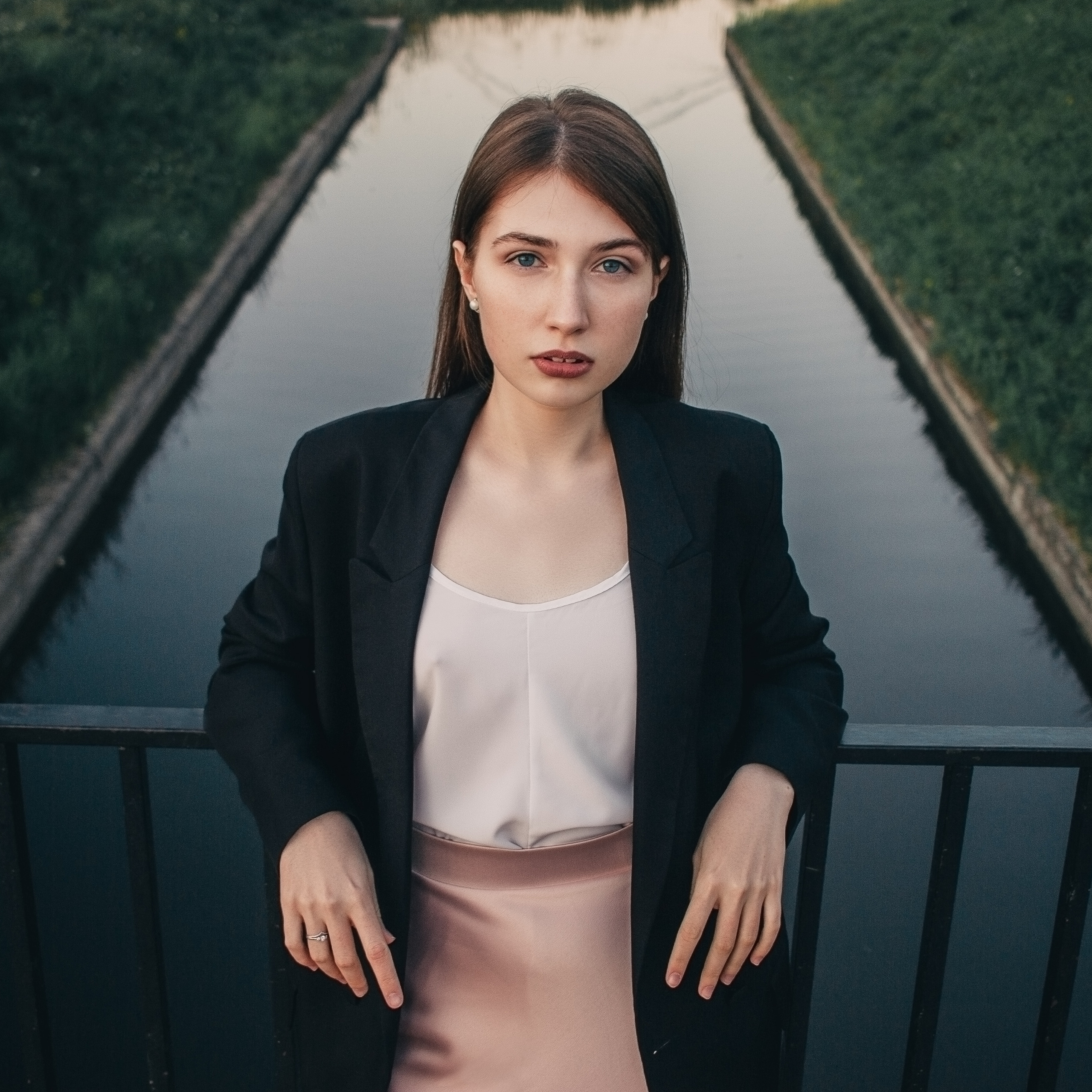 Катя в Пулковском парке