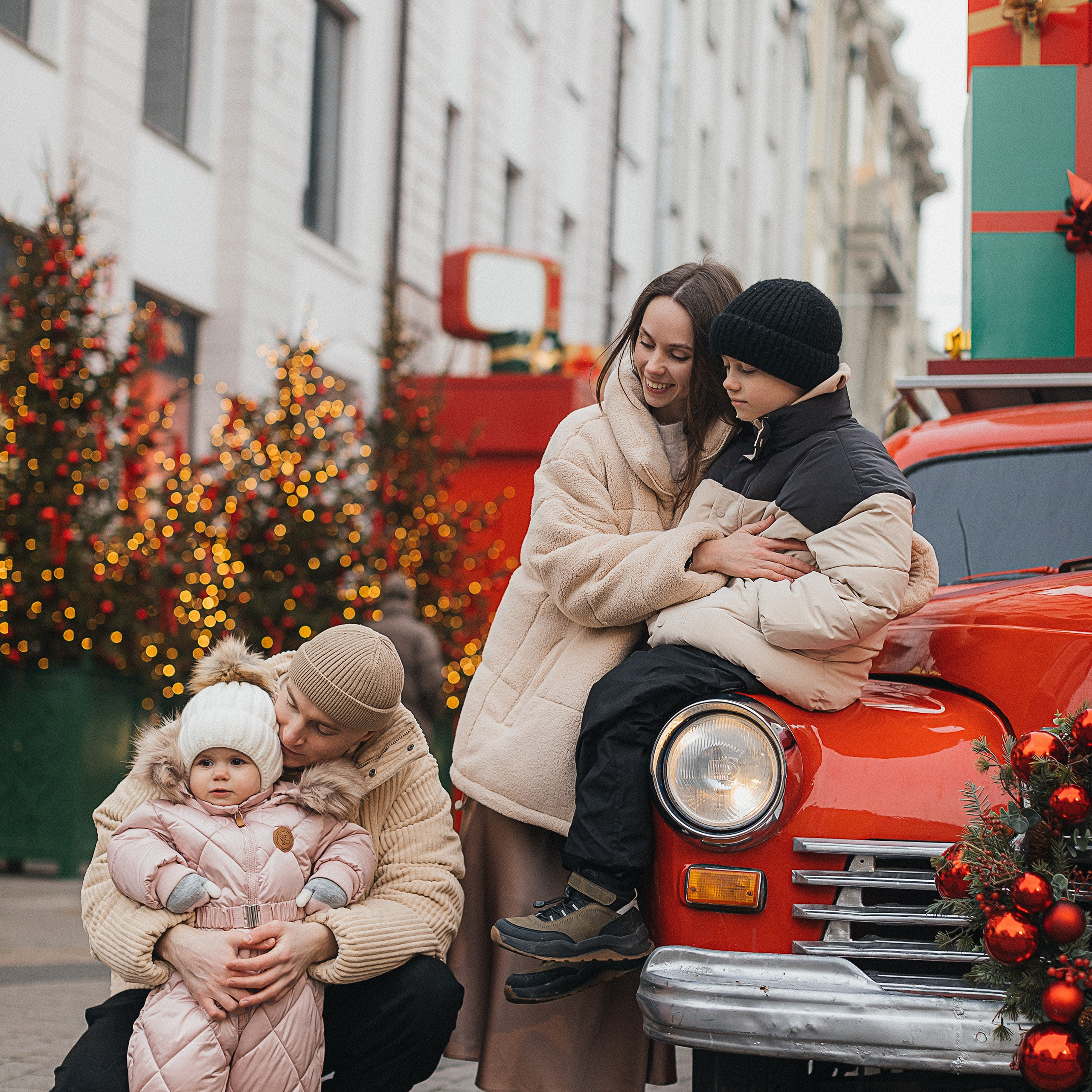 Арина и Семья