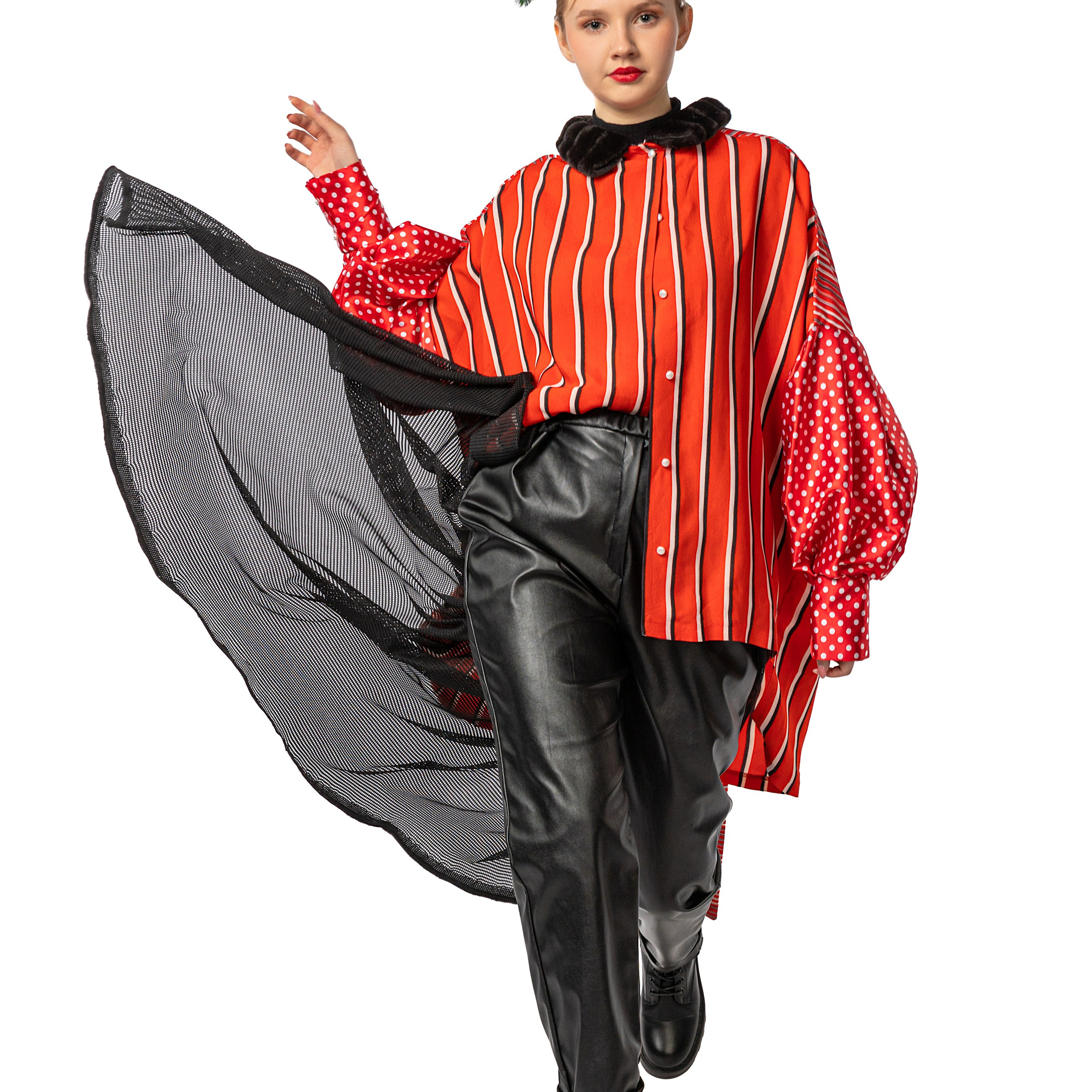 Коллекция «Снегири» школы дизайна одежды «Моделина»