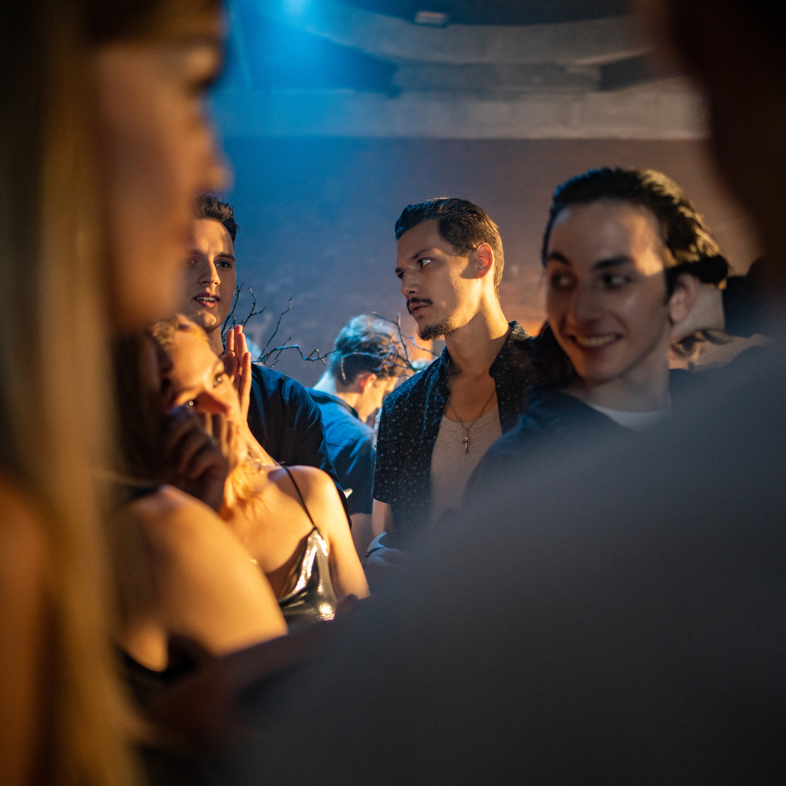 СЪЁМКИ ФИЛЬМА «ЛЕТОМ АСФАЛЬТ ТЁПЛЫЙ»