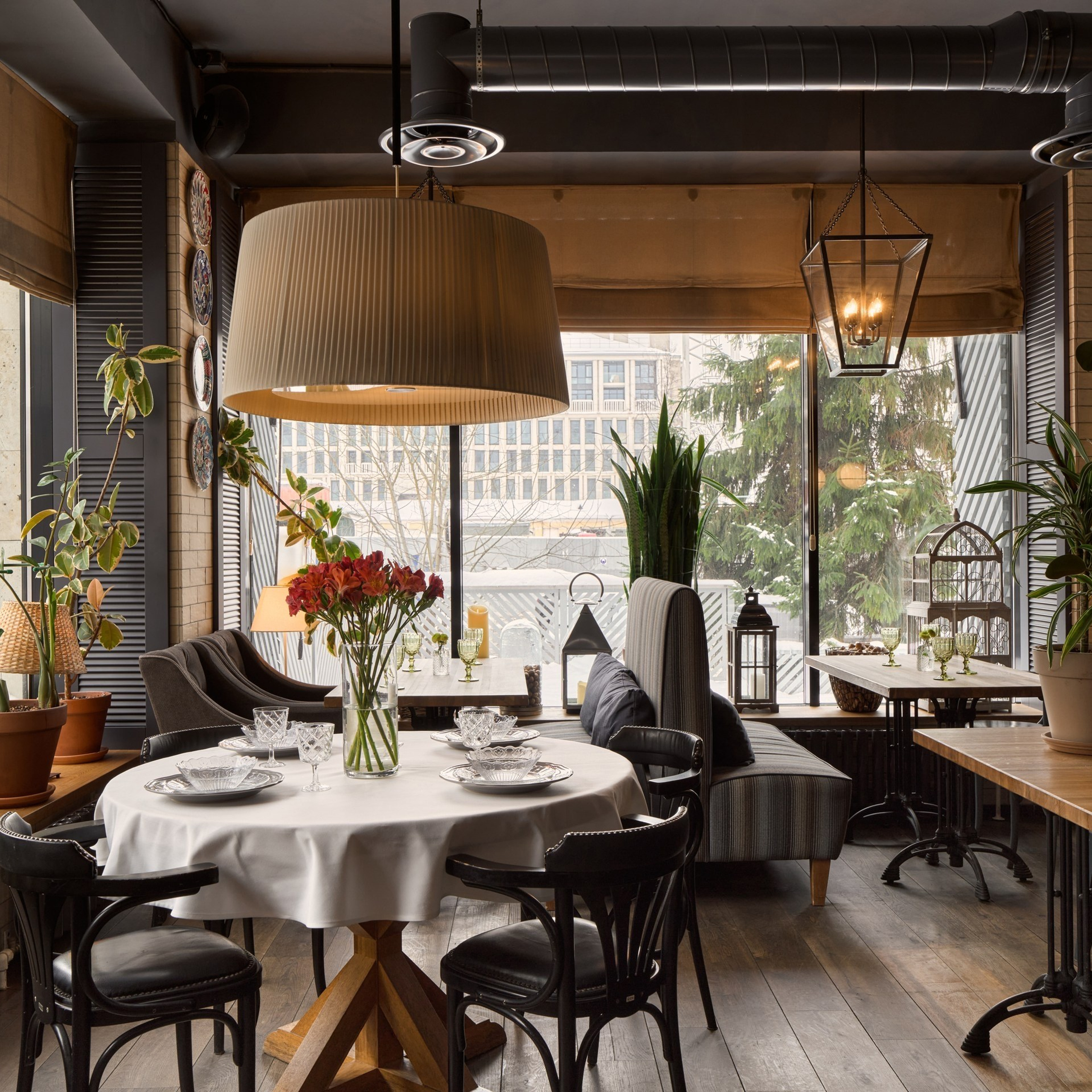 Профессиональная фотосъемка ресторанов. Интерьерный фотограф и видеограф в Санкт-Петербурге и Москве