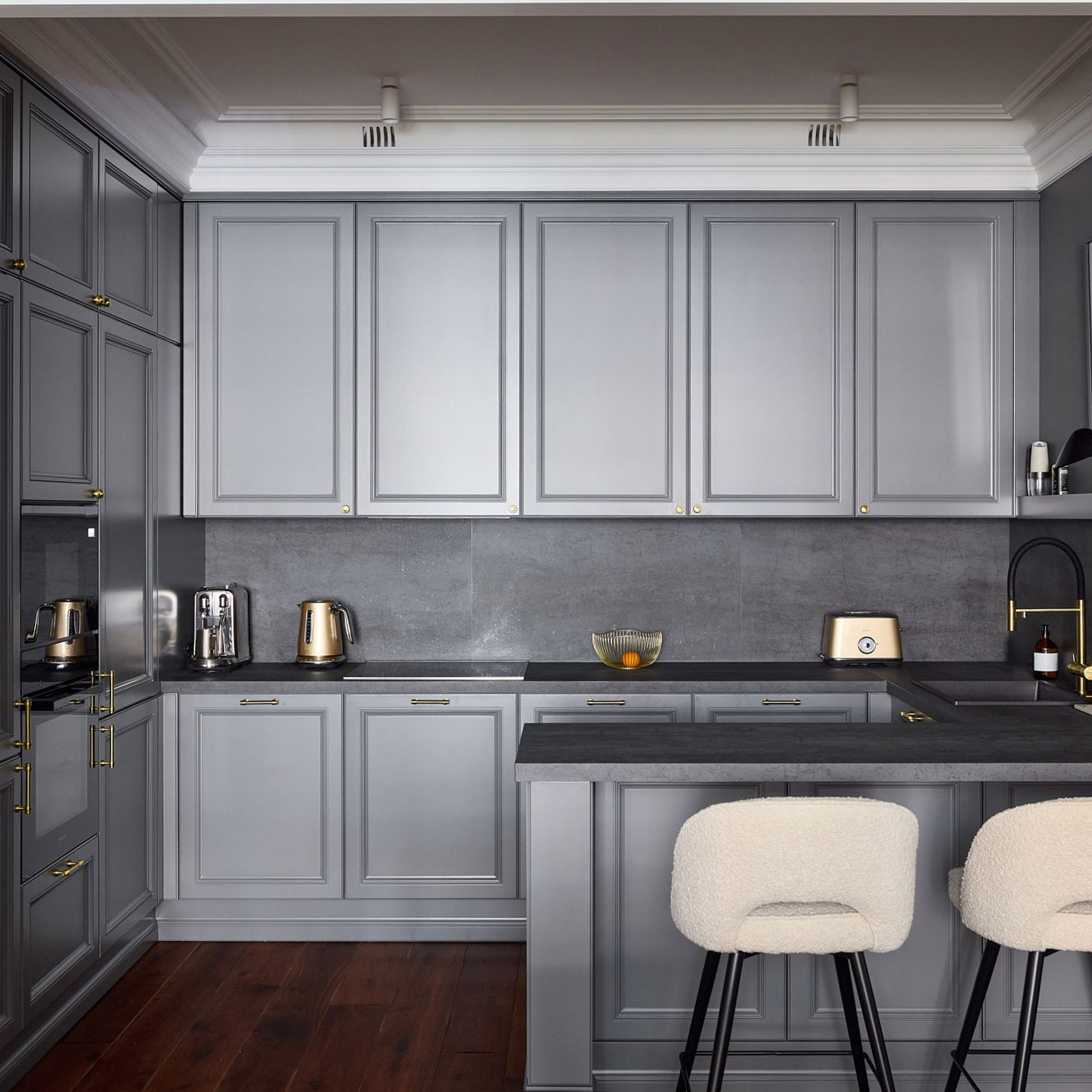 кухня в серых тонах