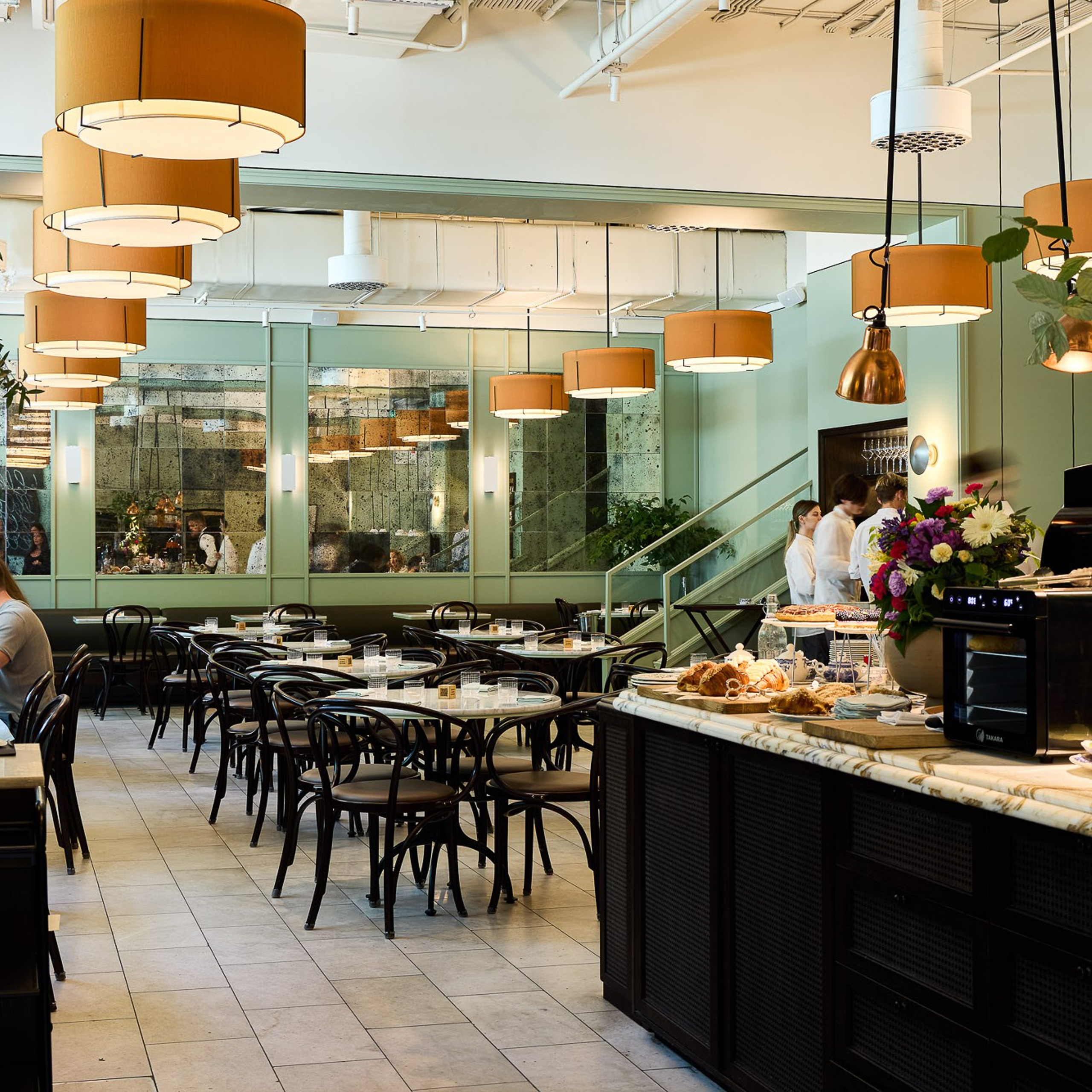 Профессиональная фотосъемка ресторанов. Интерьерный фотограф и видеограф в Санкт-Петербурге и Москве