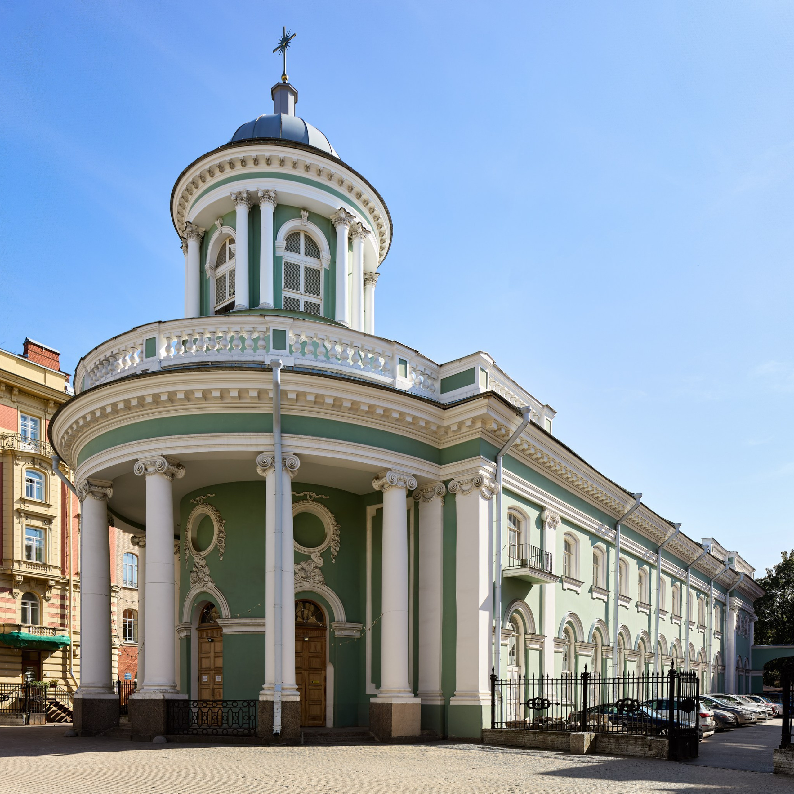 Архитектура. Интерьерный фотограф и видеограф в Санкт-Петербурге и Москве